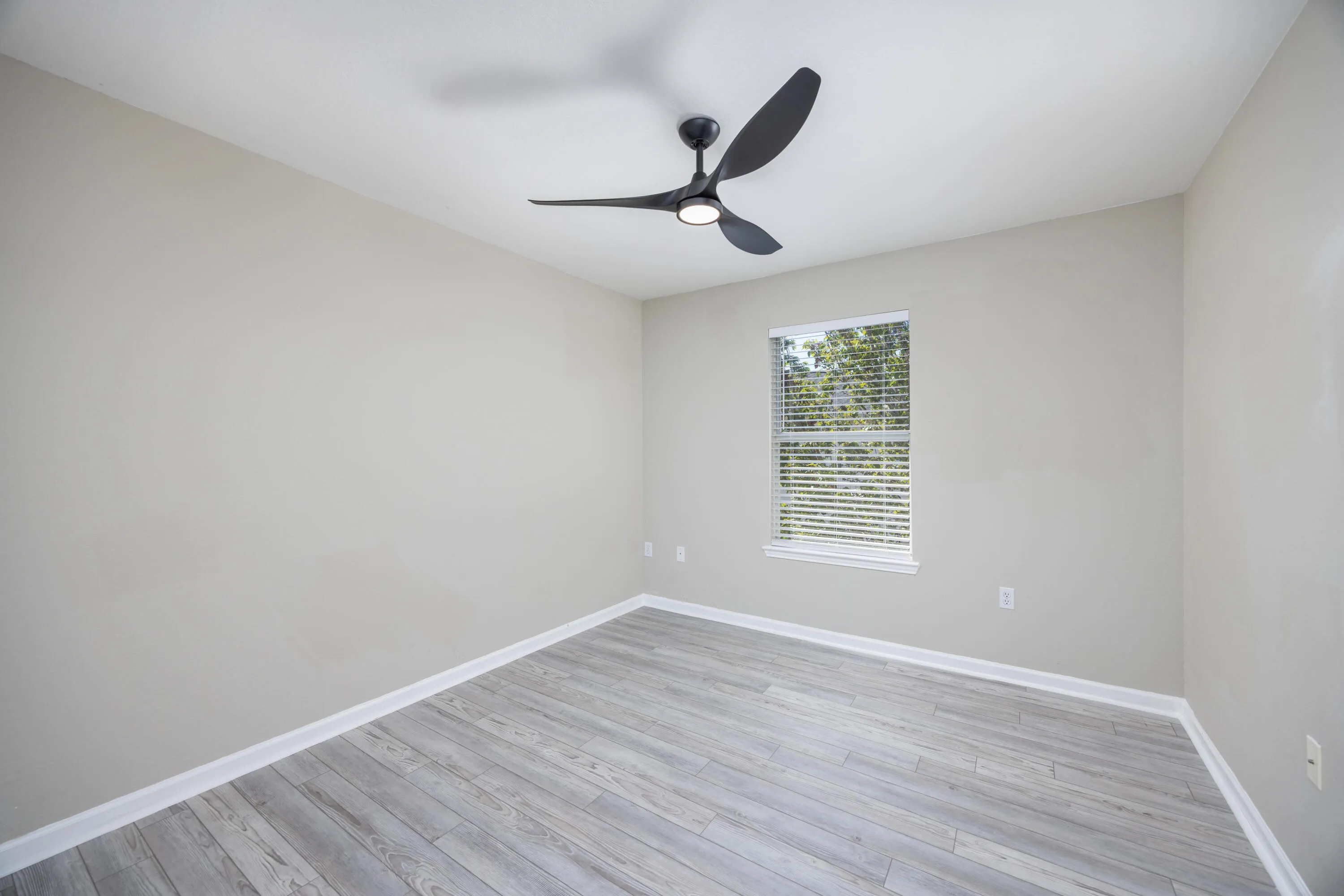 Destin, Florida 32541, United States, 3 Bedrooms Bedrooms, ,3 BathroomsBathrooms,Residential,Active,228447