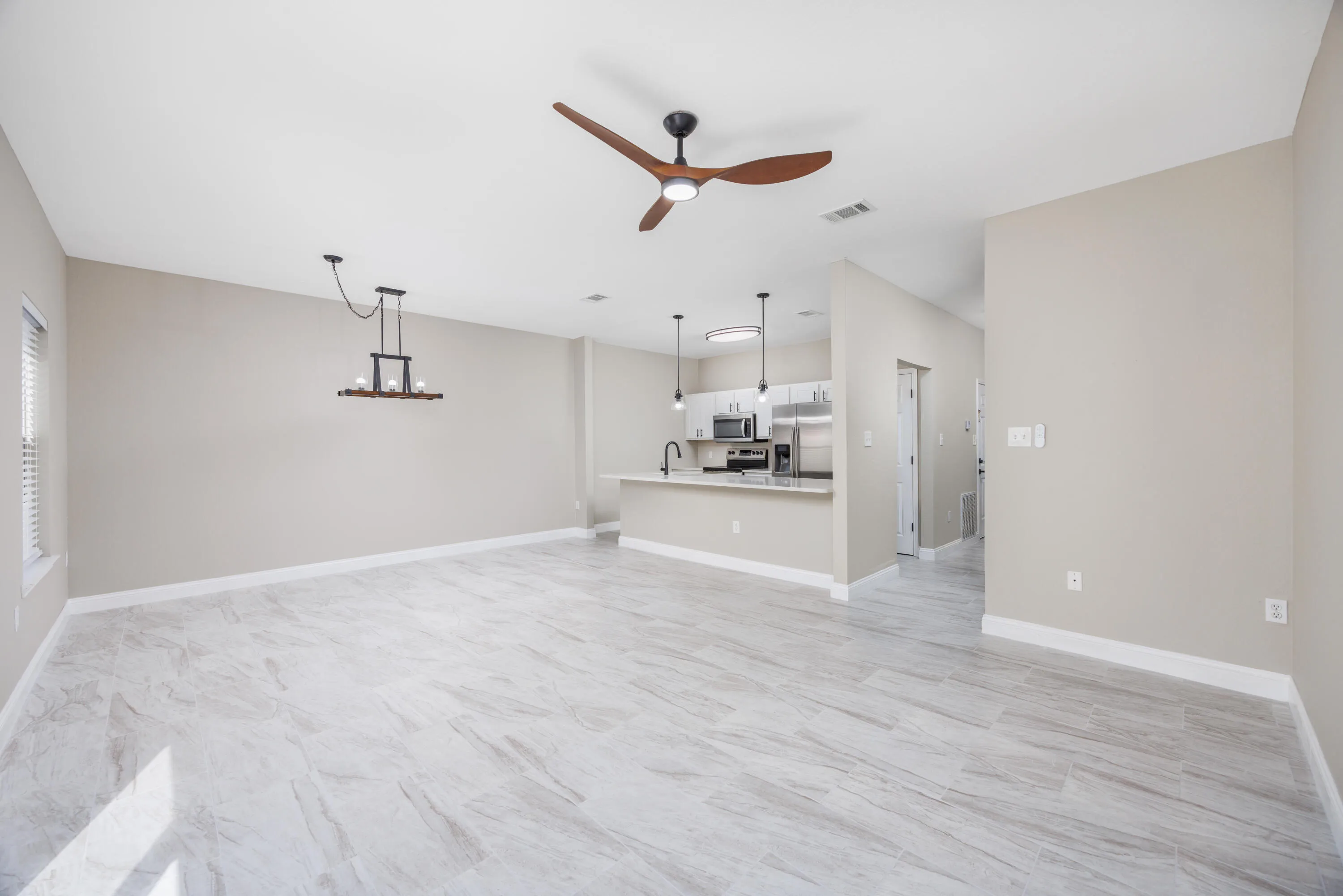 Destin, Florida 32541, United States, 3 Bedrooms Bedrooms, ,3 BathroomsBathrooms,Residential,Active,228447