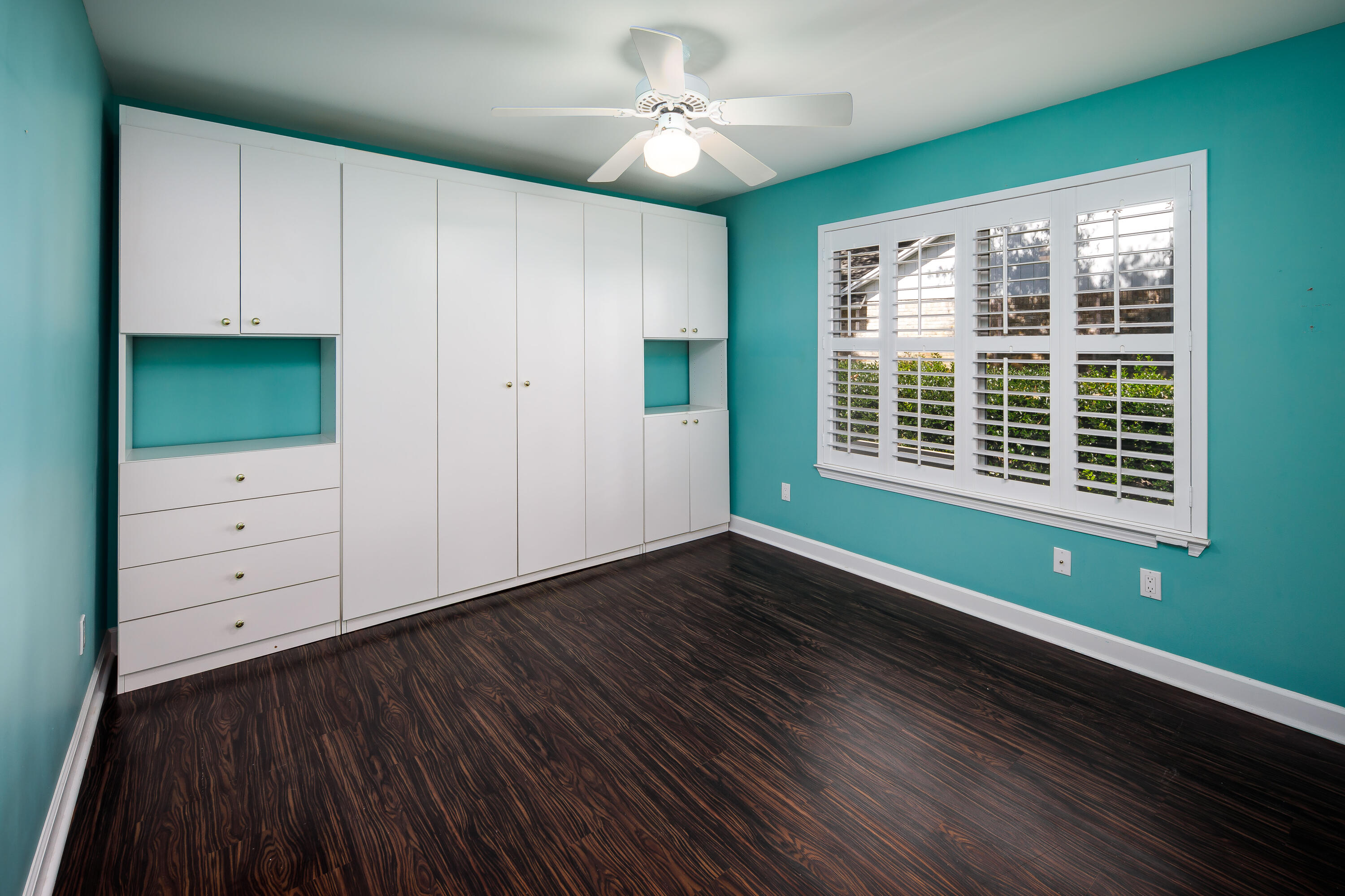 Oaklake S/D, Bluewater Bay - Residential