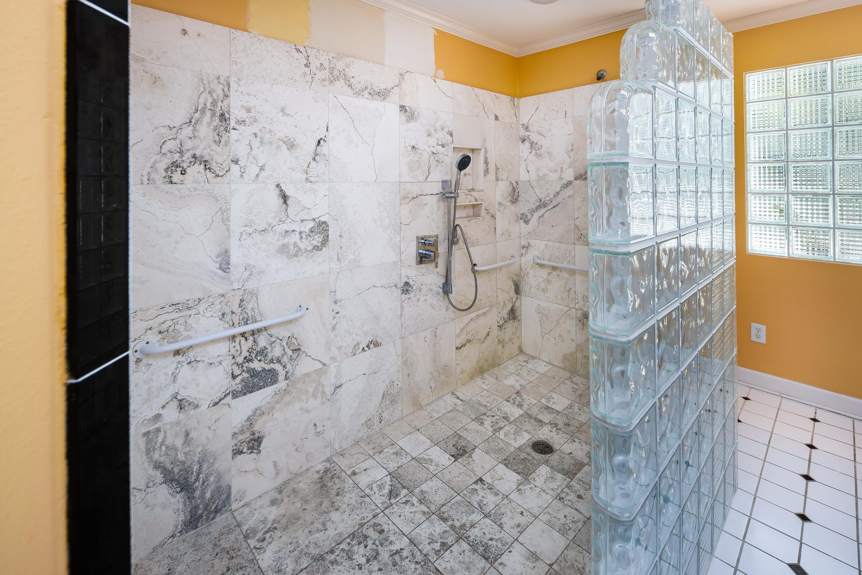 Oaklake S/D, Bluewater Bay - Residential