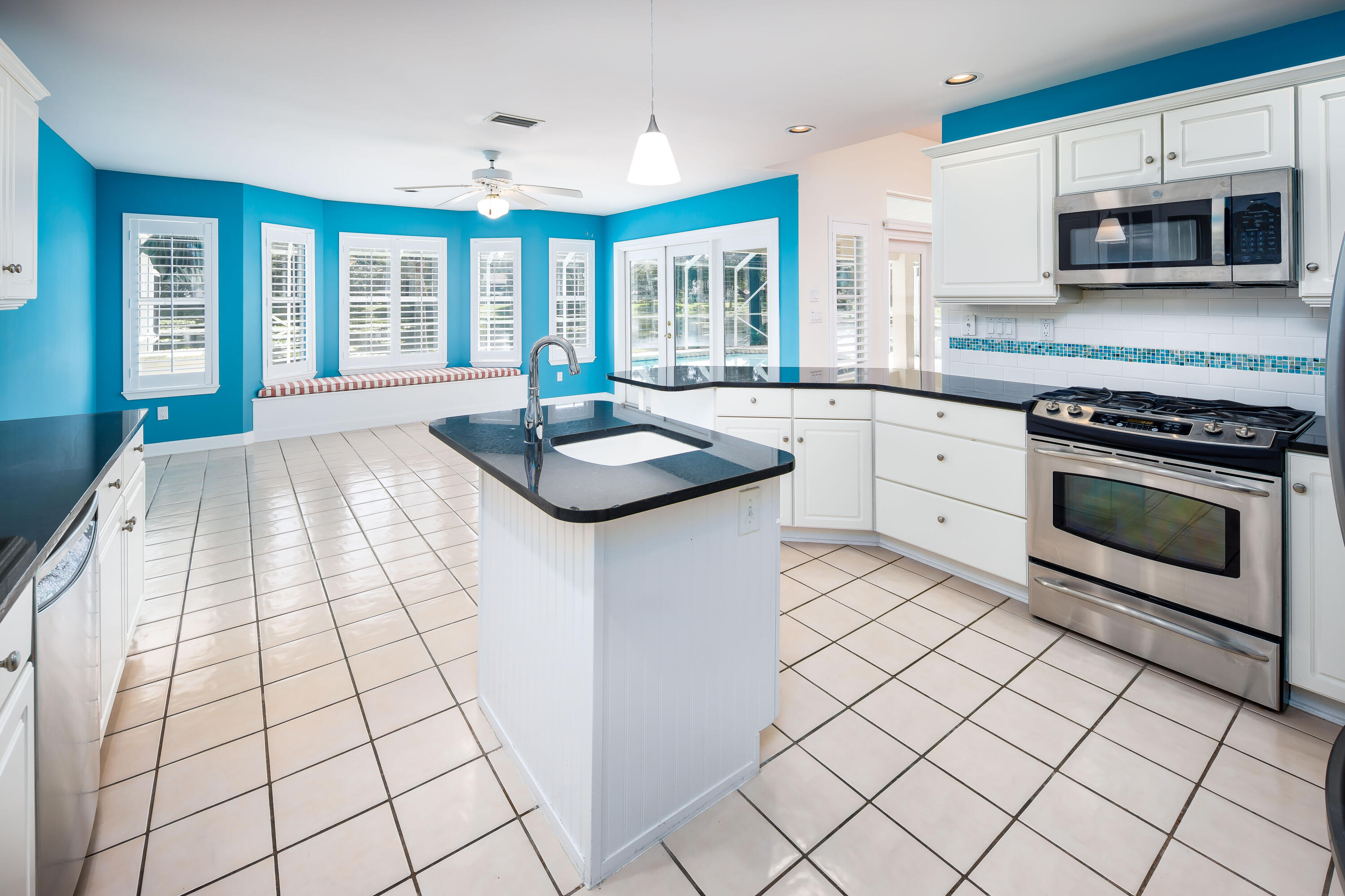 Oaklake S/D, Bluewater Bay - Residential