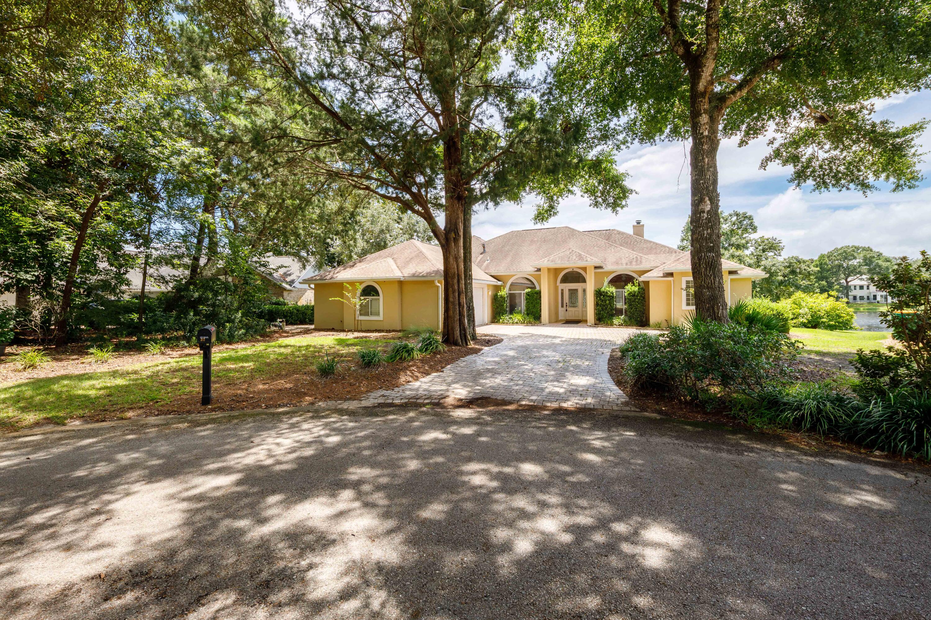 Oaklake S/D, Bluewater Bay - Residential