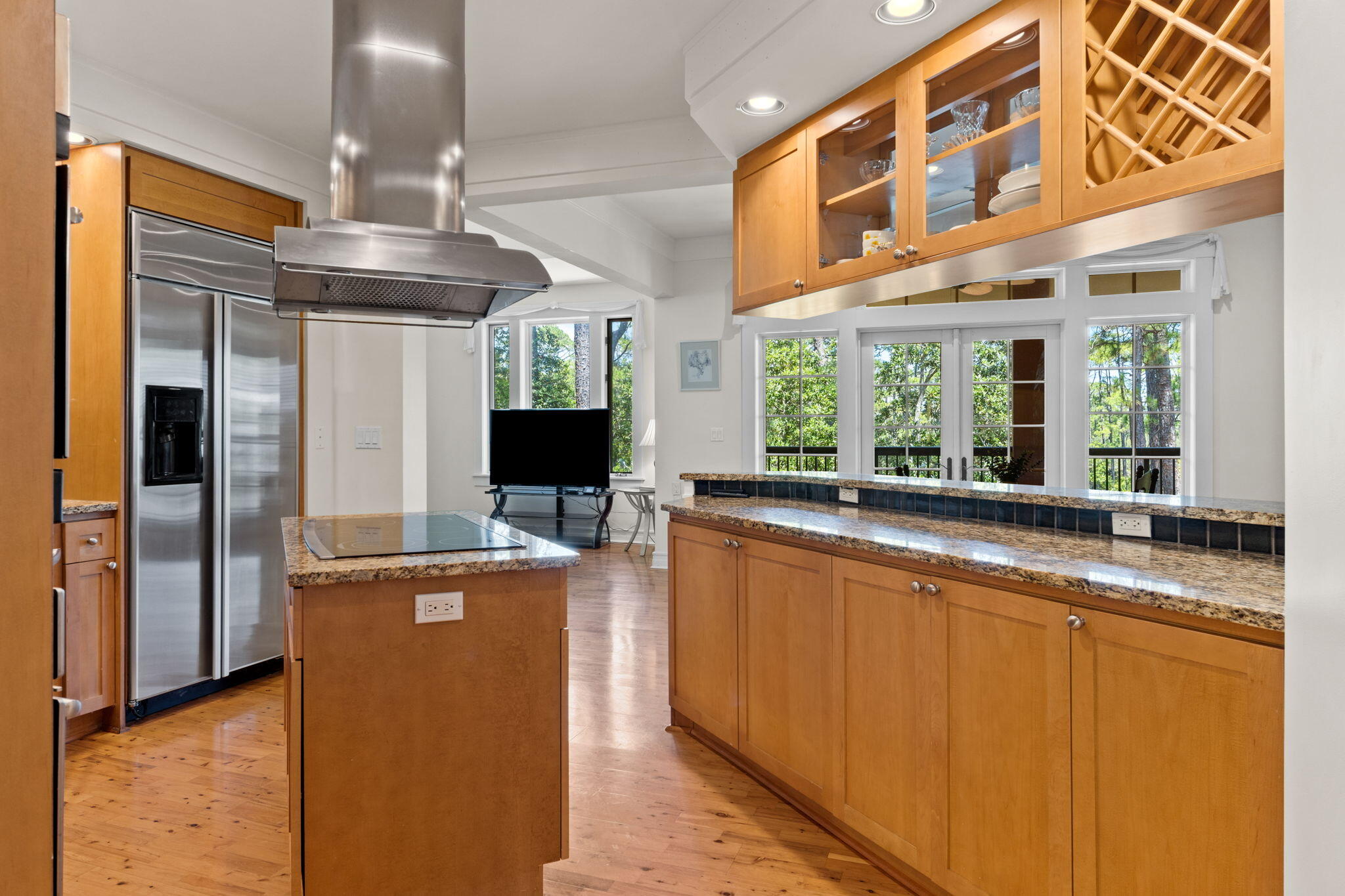 LAKESIDE LODGE AT PROSPECT POINT - Residential