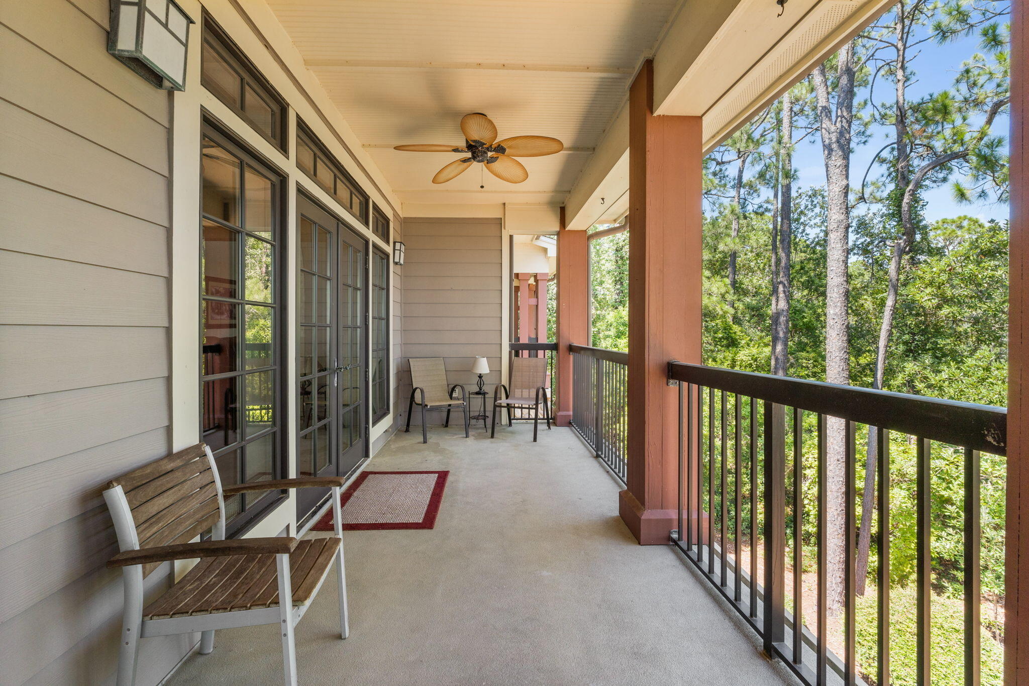 LAKESIDE LODGE AT PROSPECT POINT - Residential