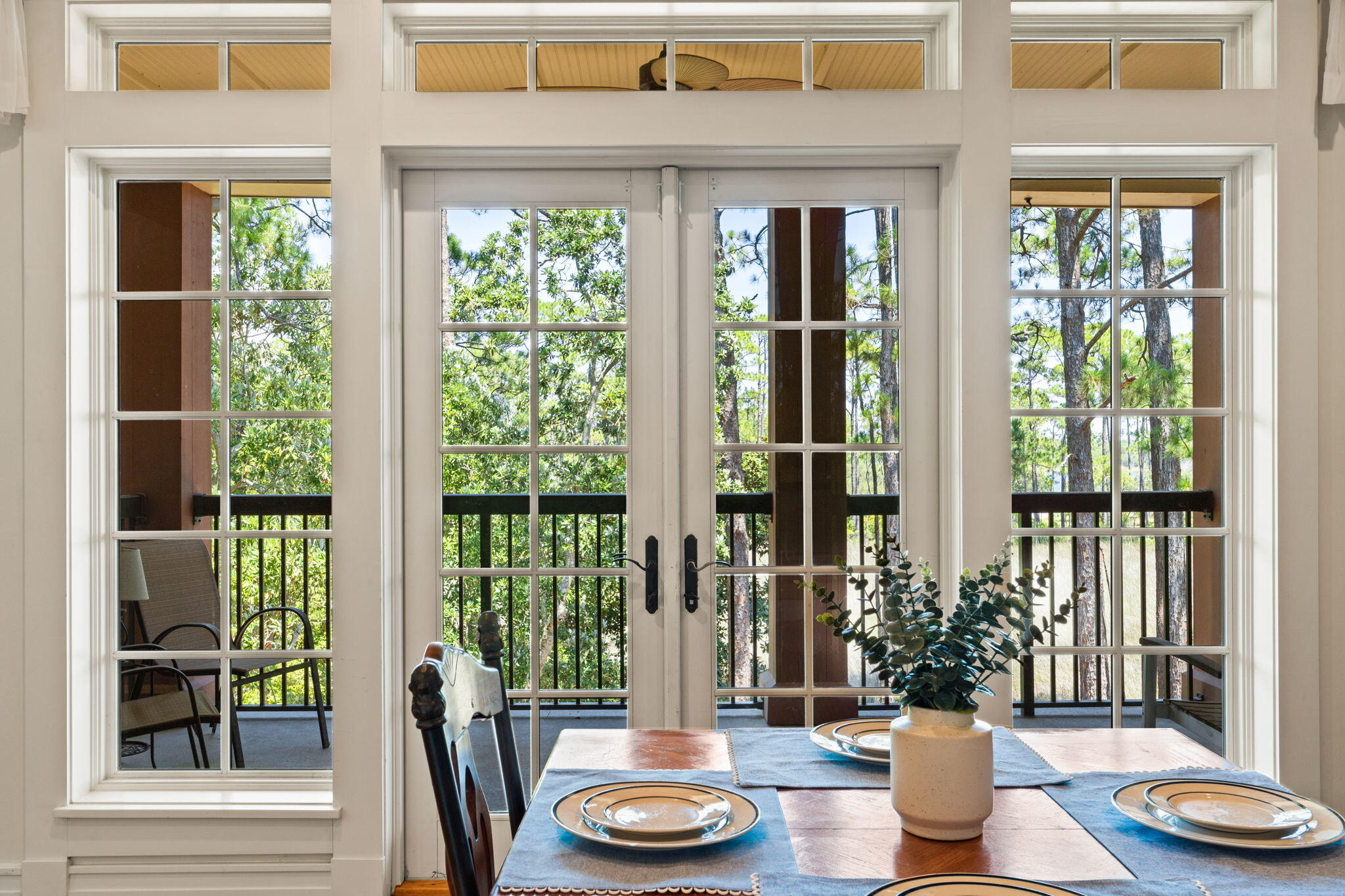 LAKESIDE LODGE AT PROSPECT POINT - Residential