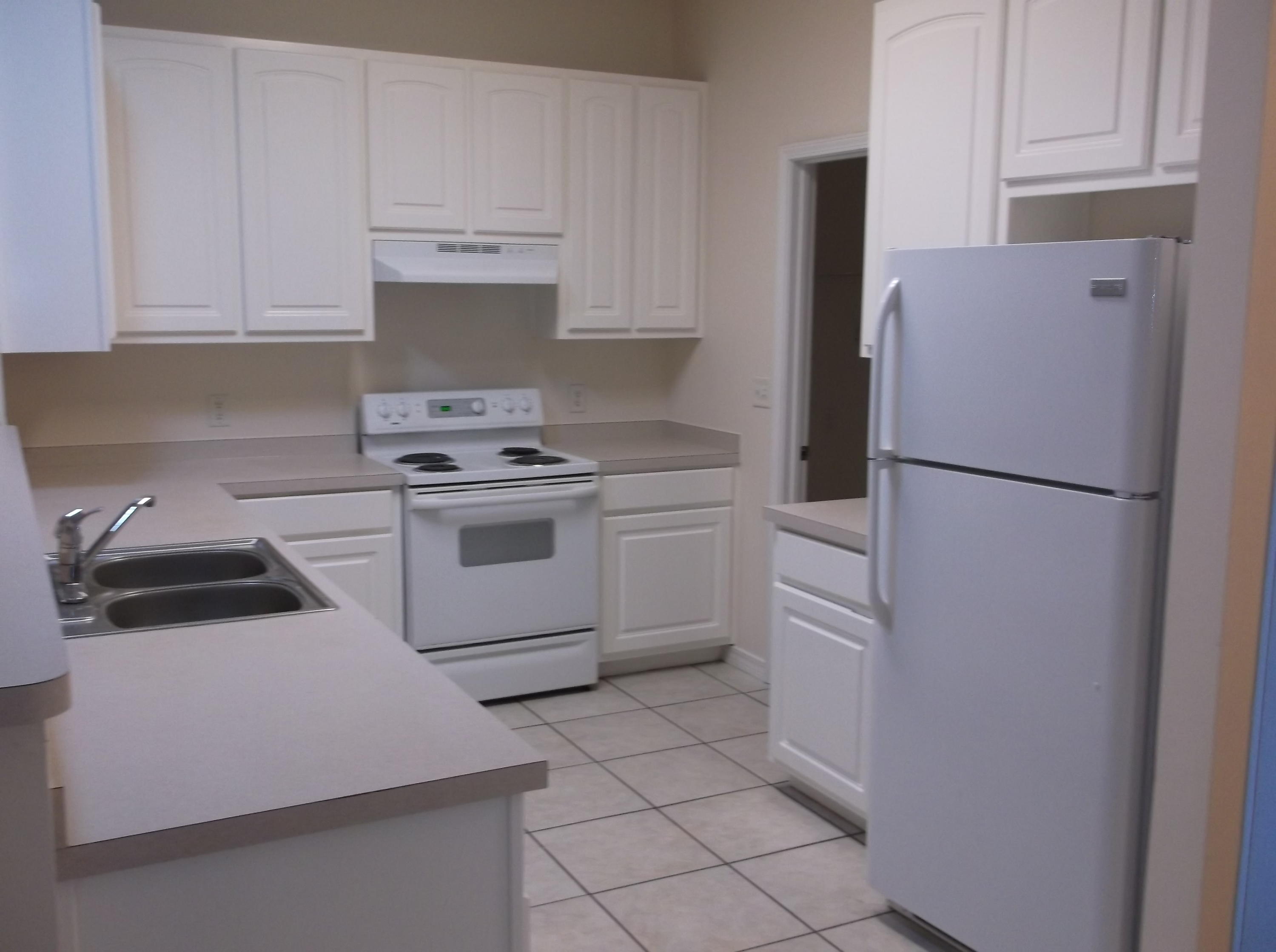 SHANYN TAYLOR OAKS - Residential