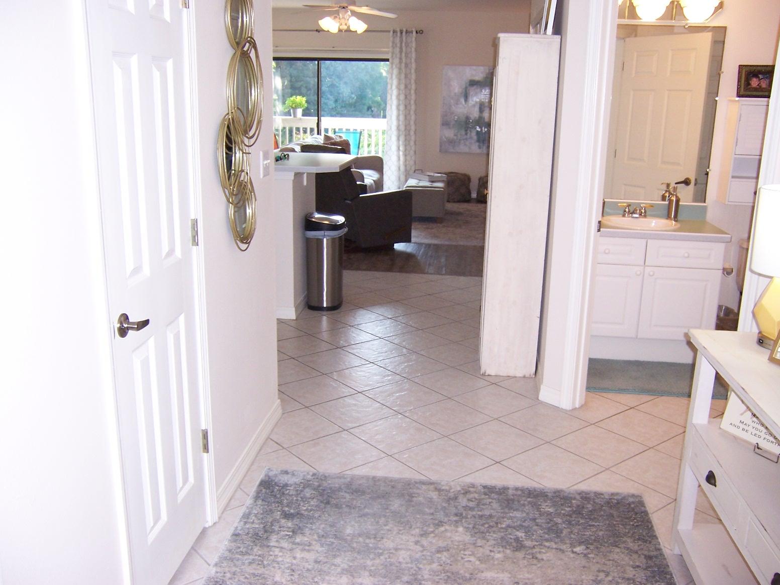 LAKESIDE CONDO AT BLUEWATER BAY - Residential Lease