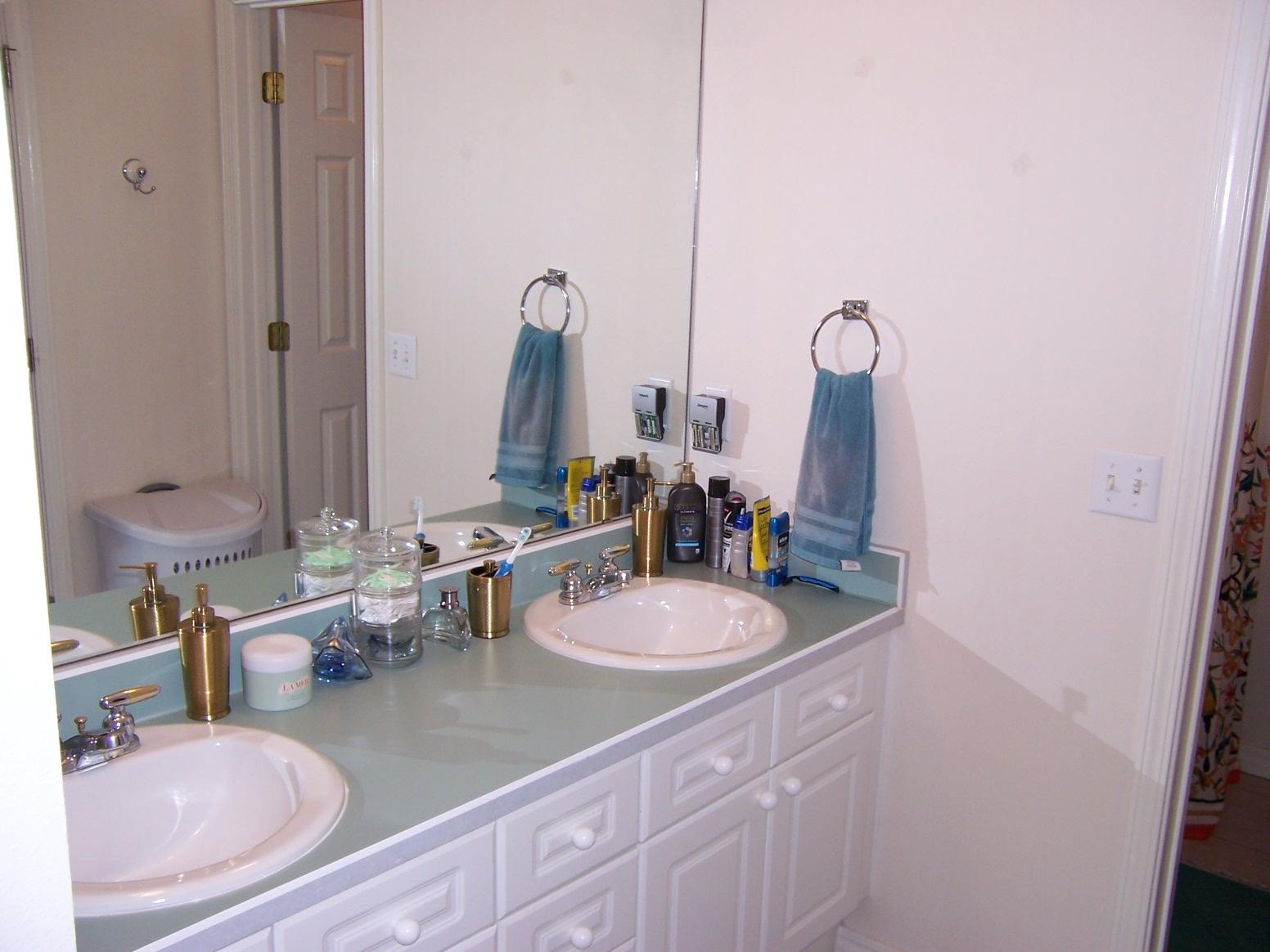 LAKESIDE CONDO AT BLUEWATER BAY - Residential Lease