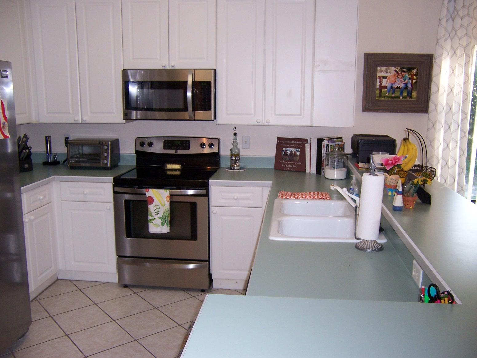 LAKESIDE CONDO AT BLUEWATER BAY - Residential Lease