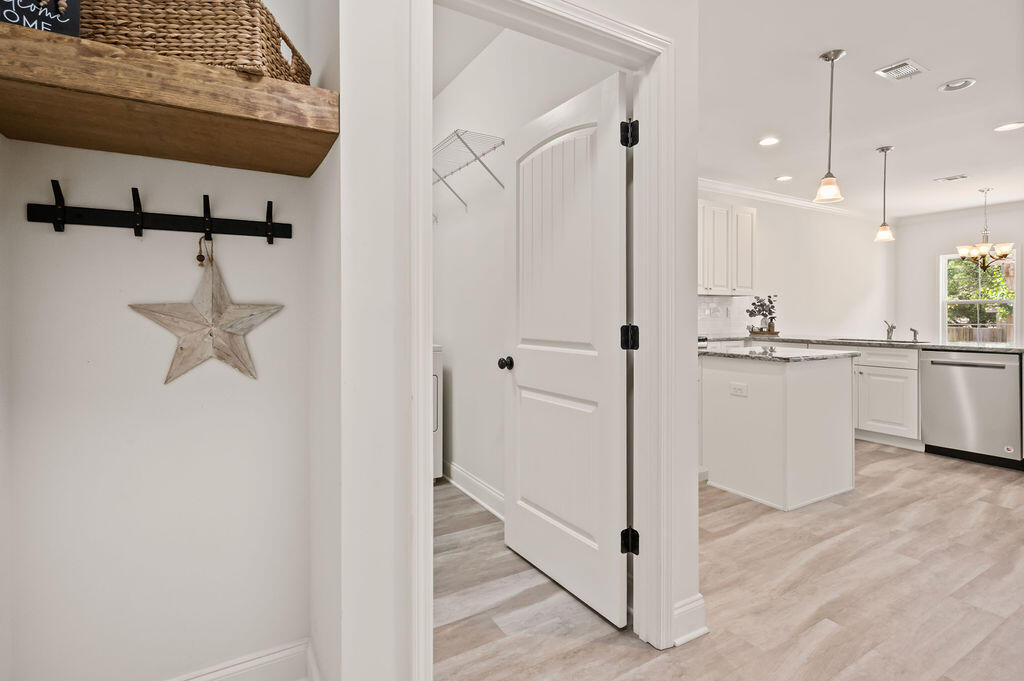 BAYWOOD ESTATES - Residential