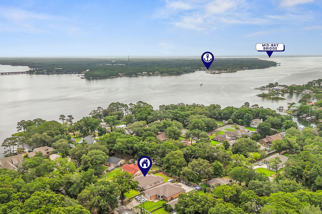 BAYWOOD ESTATES - Residential