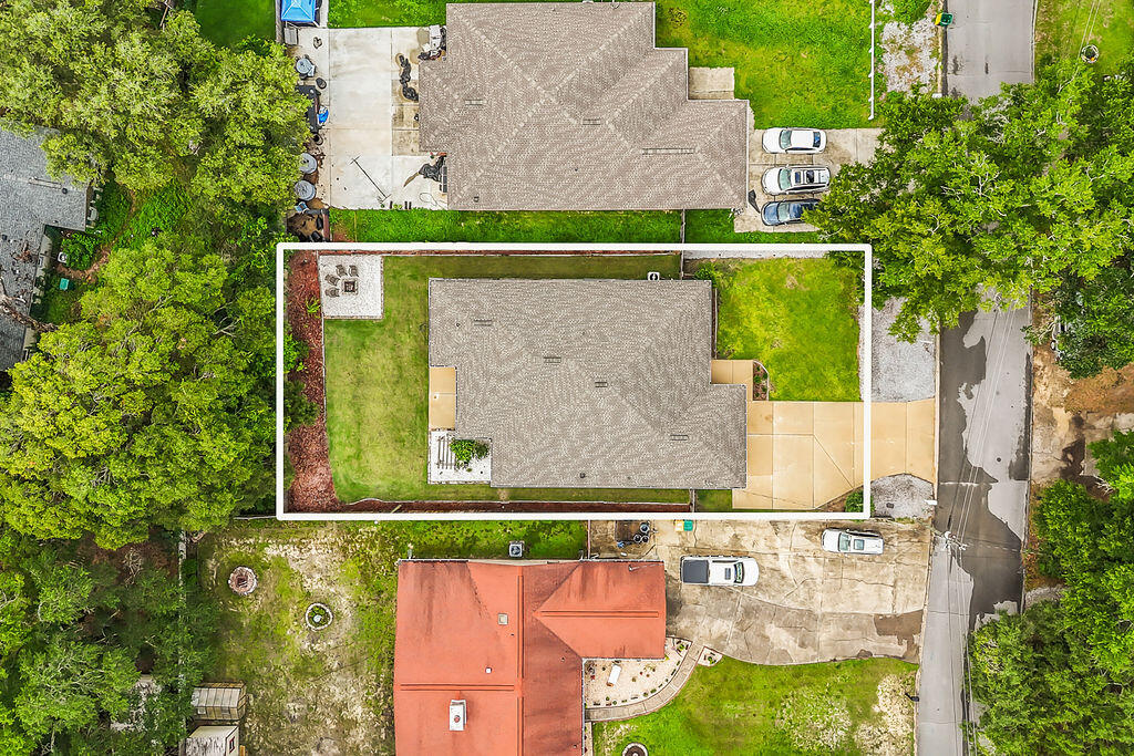 BAYWOOD ESTATES - Residential