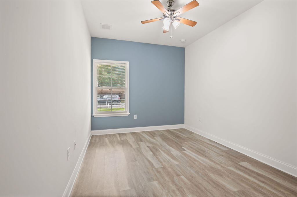 BAYWOOD ESTATES - Residential