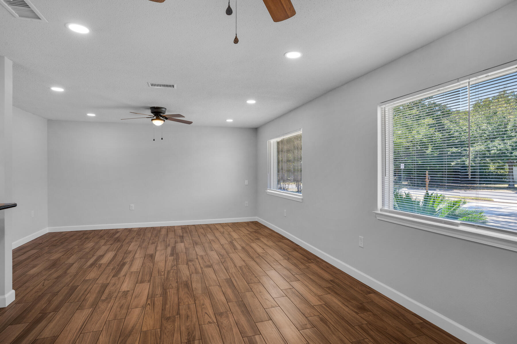 OAKLAND ADDN - Residential Lease