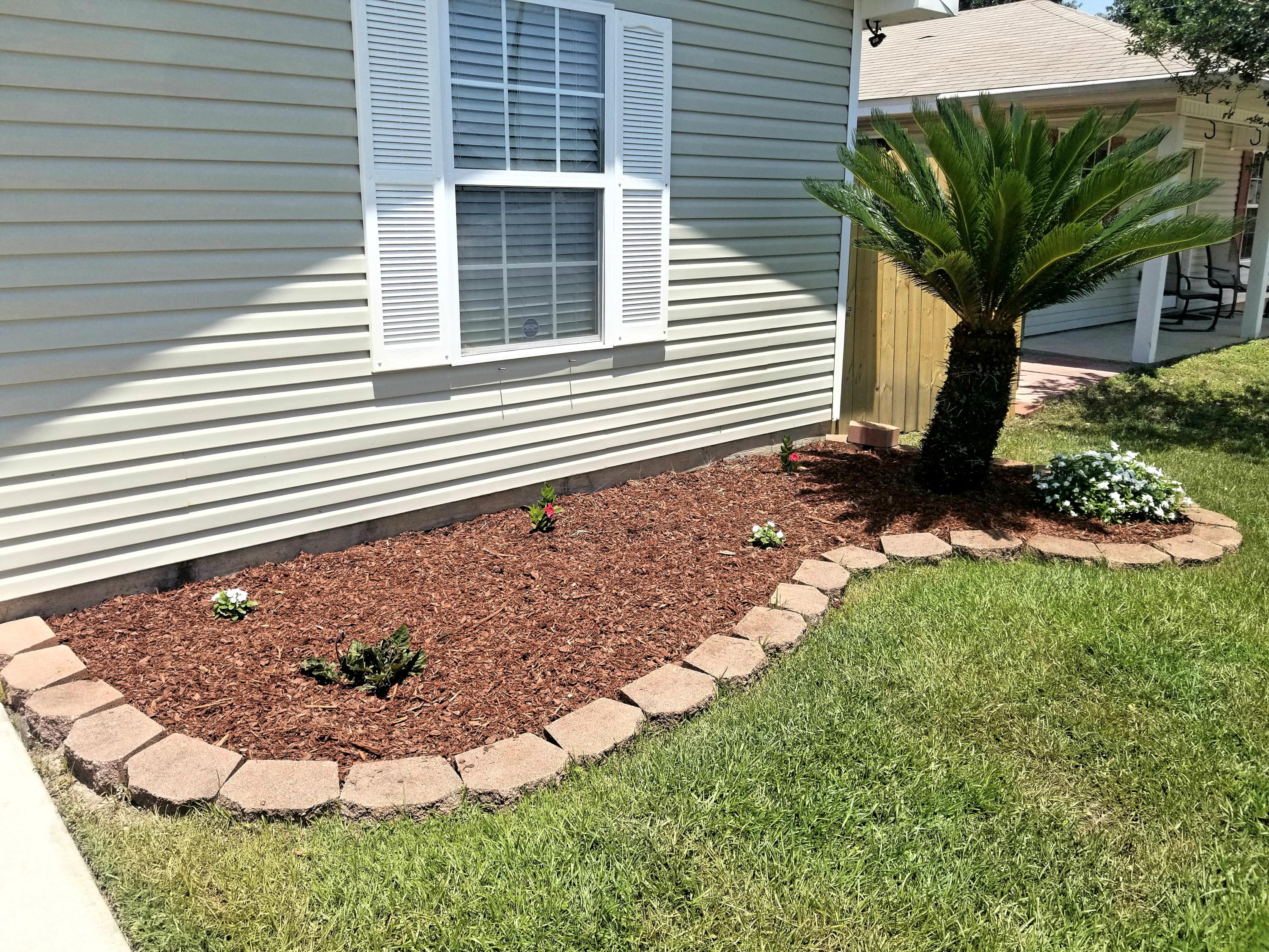 PINEGROVE - Residential