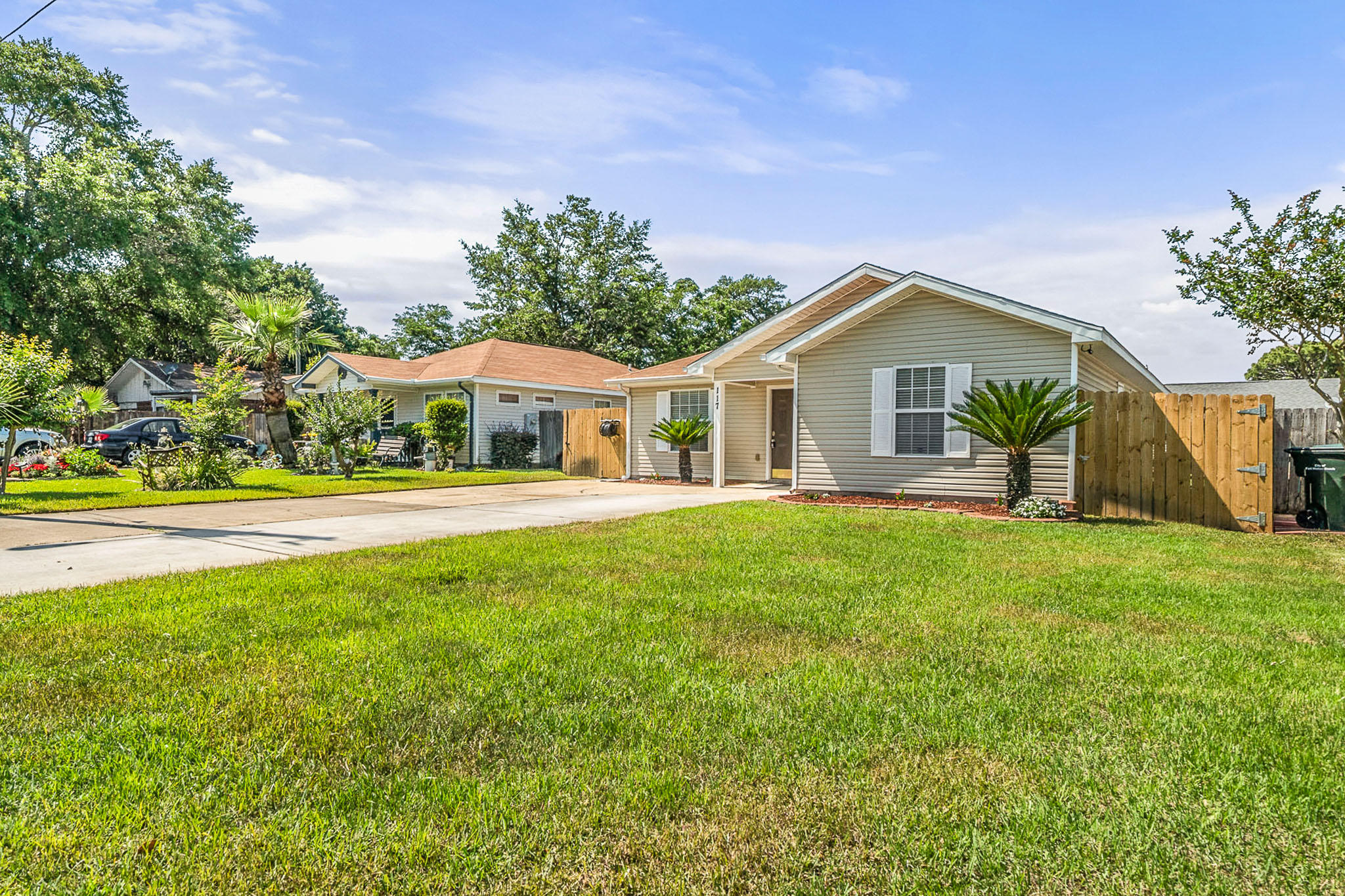 PINEGROVE - Residential