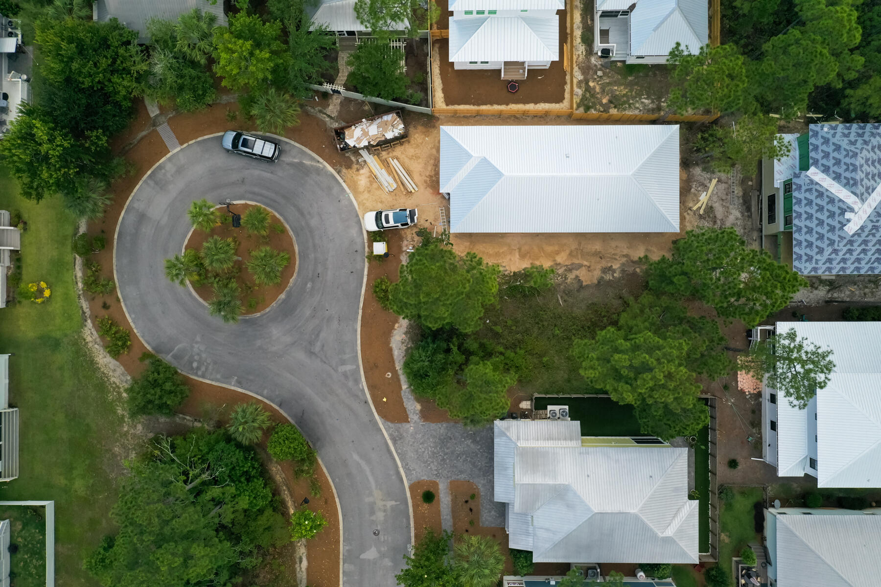 HIDDEN GROVE - Residential