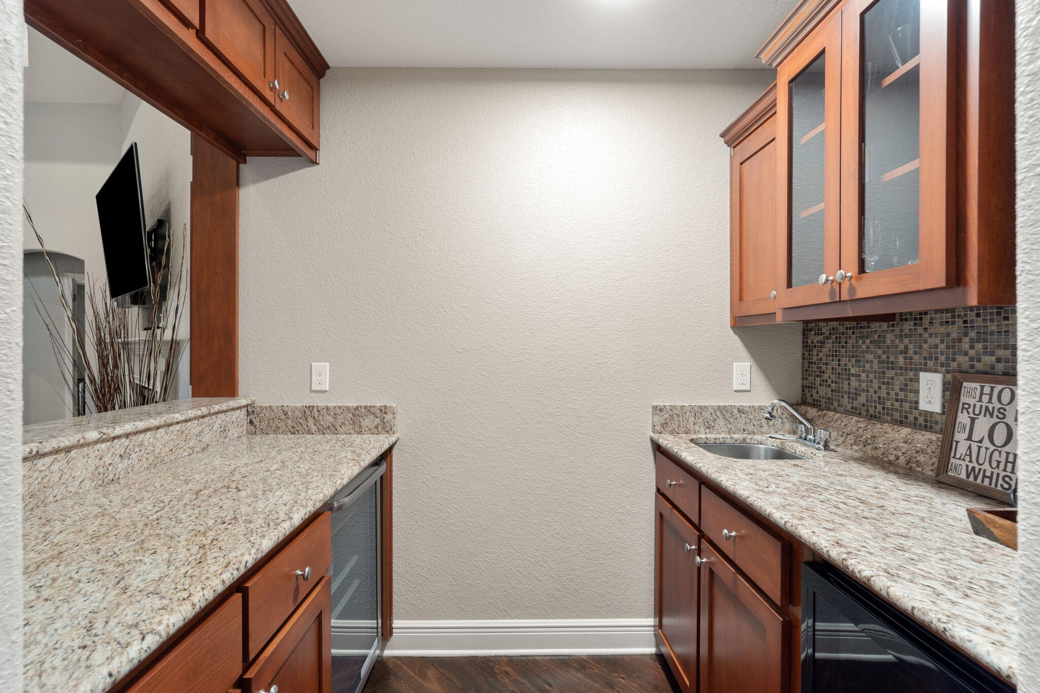 HOLLEY BY THE SEA - Residential