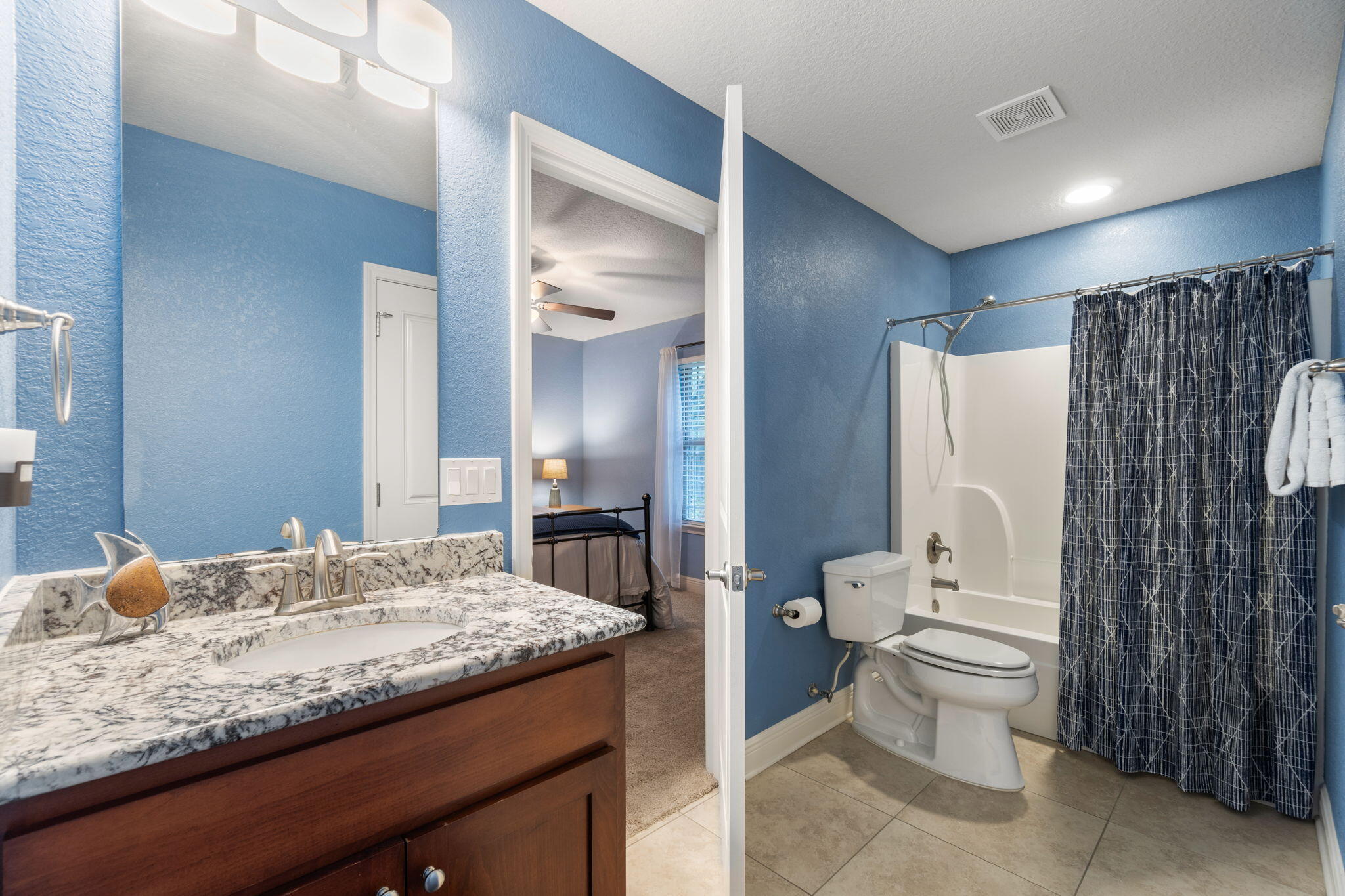 HOLLEY BY THE SEA - Residential