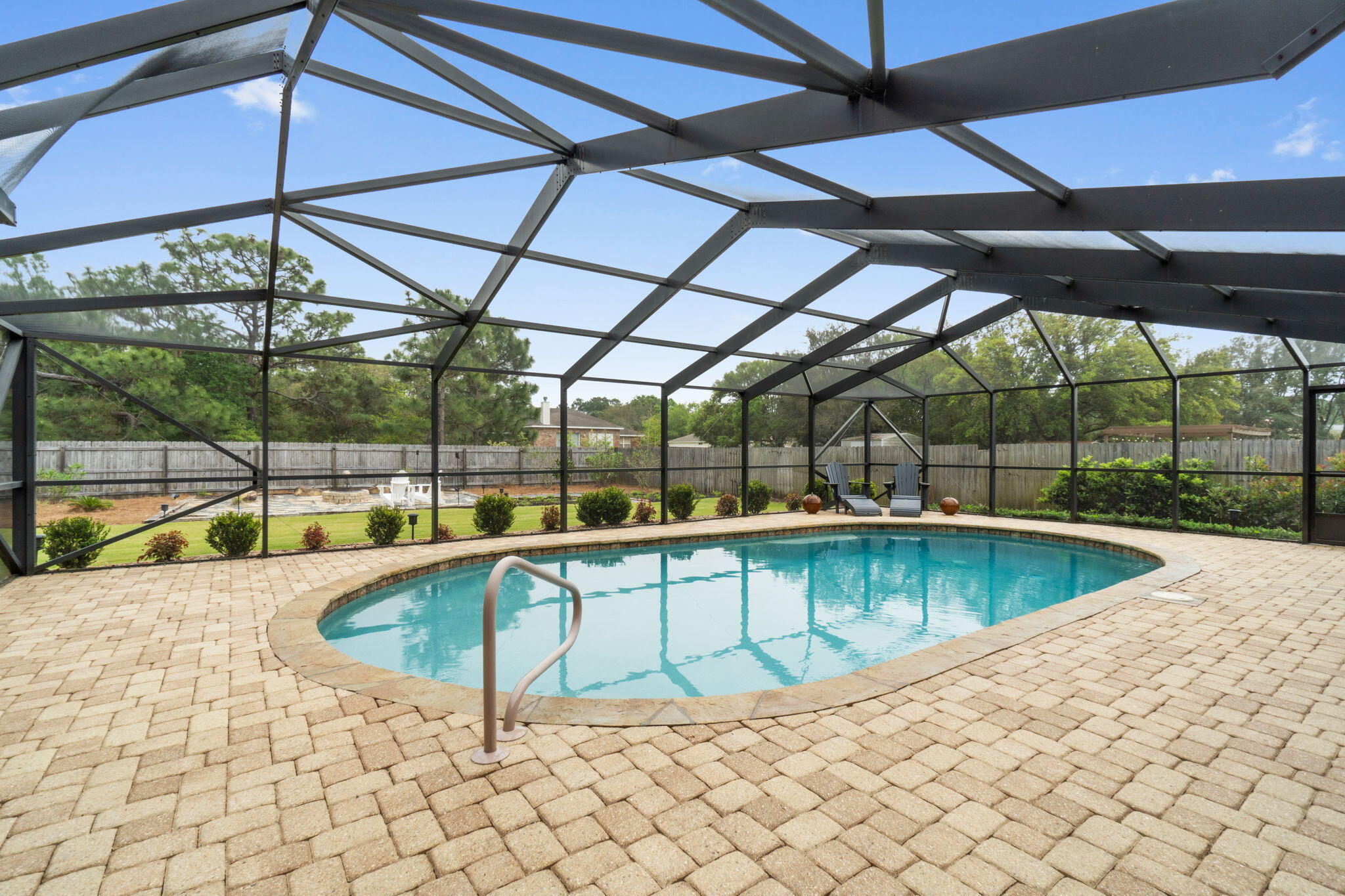 HOLLEY BY THE SEA - Residential