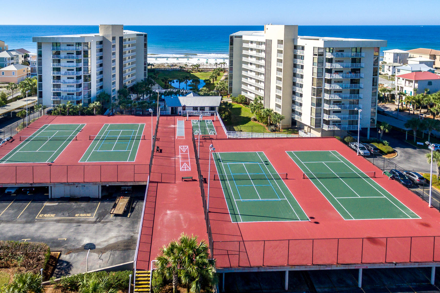 MAINSAIL CONDO PH 2 - Residential