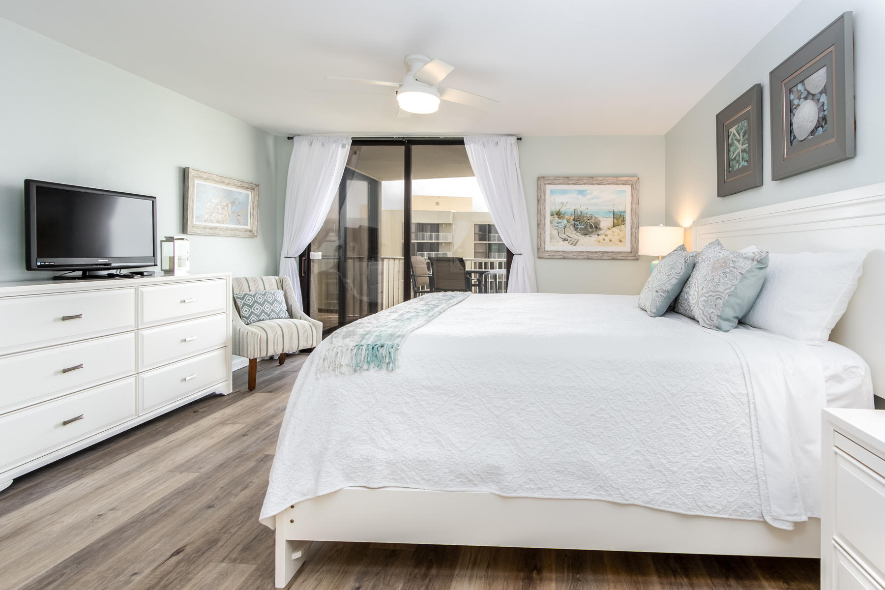 MAINSAIL CONDO PH 2 - Residential