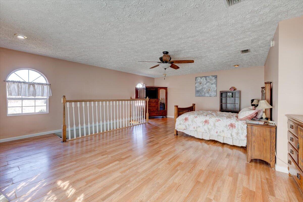 LEISURE ACRES UNIT 1 - Residential