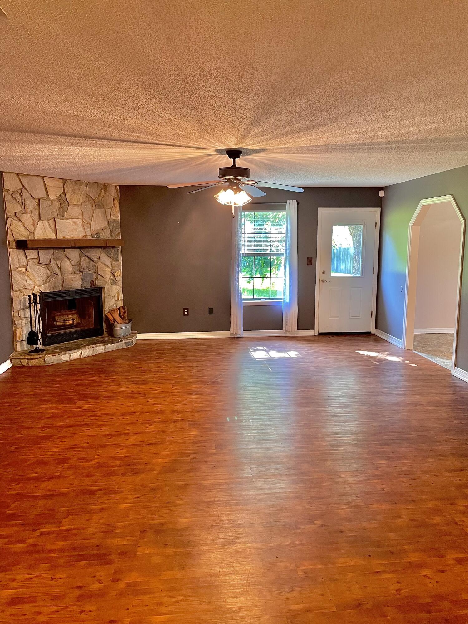 NO RECORDED SUBDIVISION - Residential