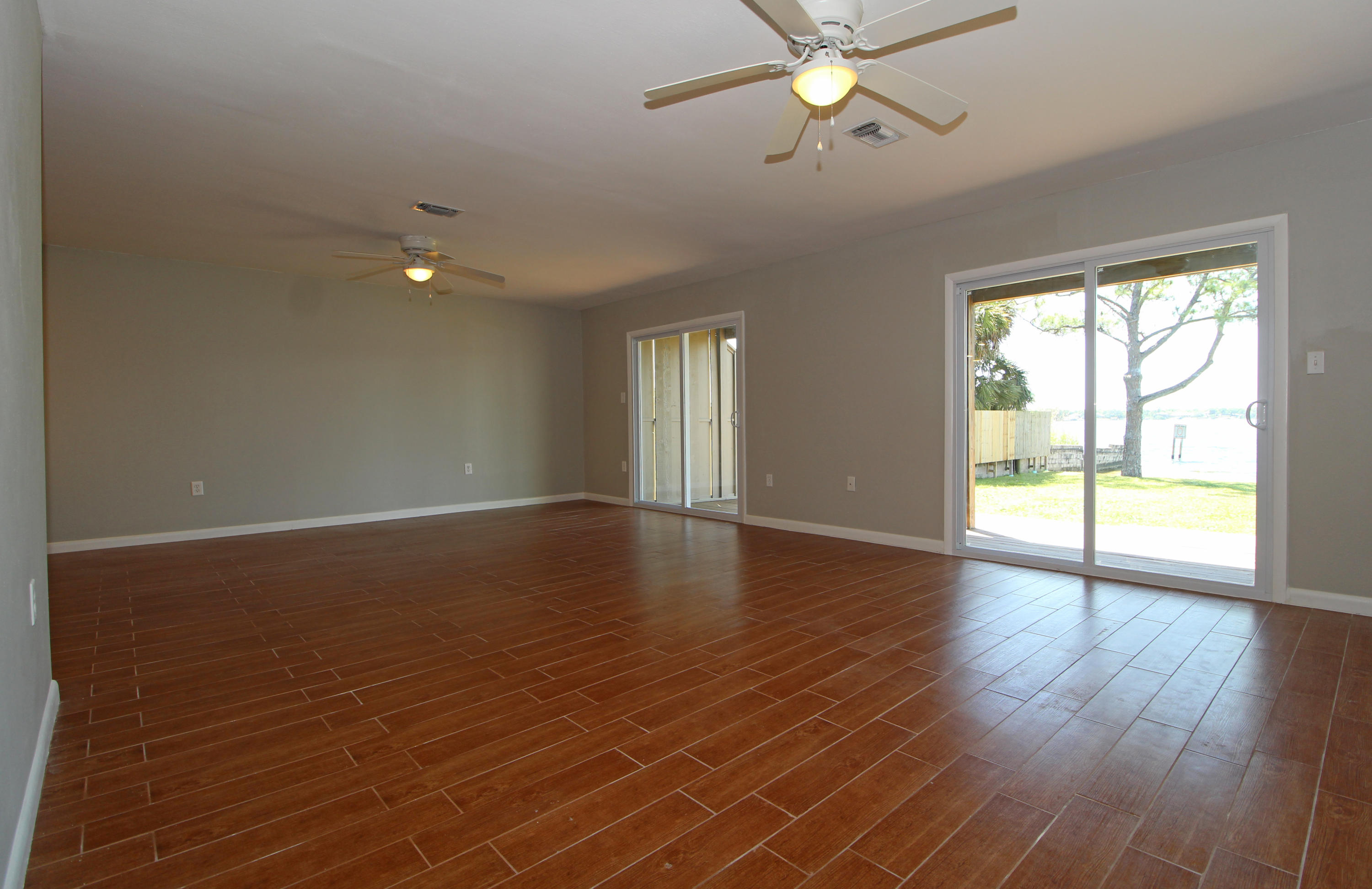 BELLA VISTA - Residential