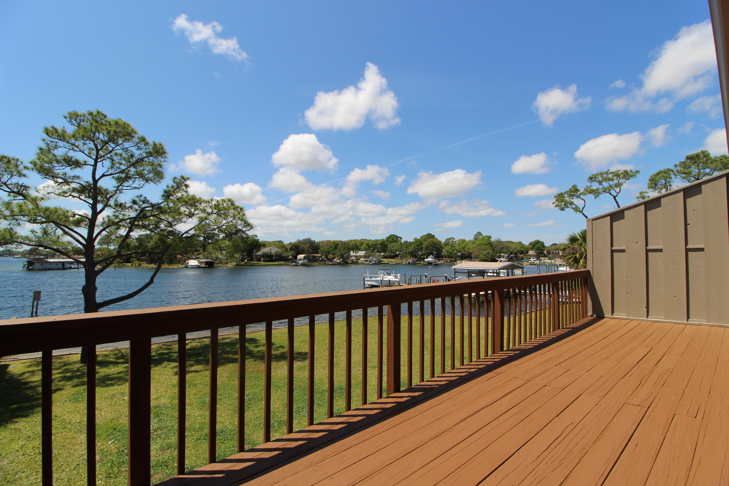 BELLA VISTA - Residential