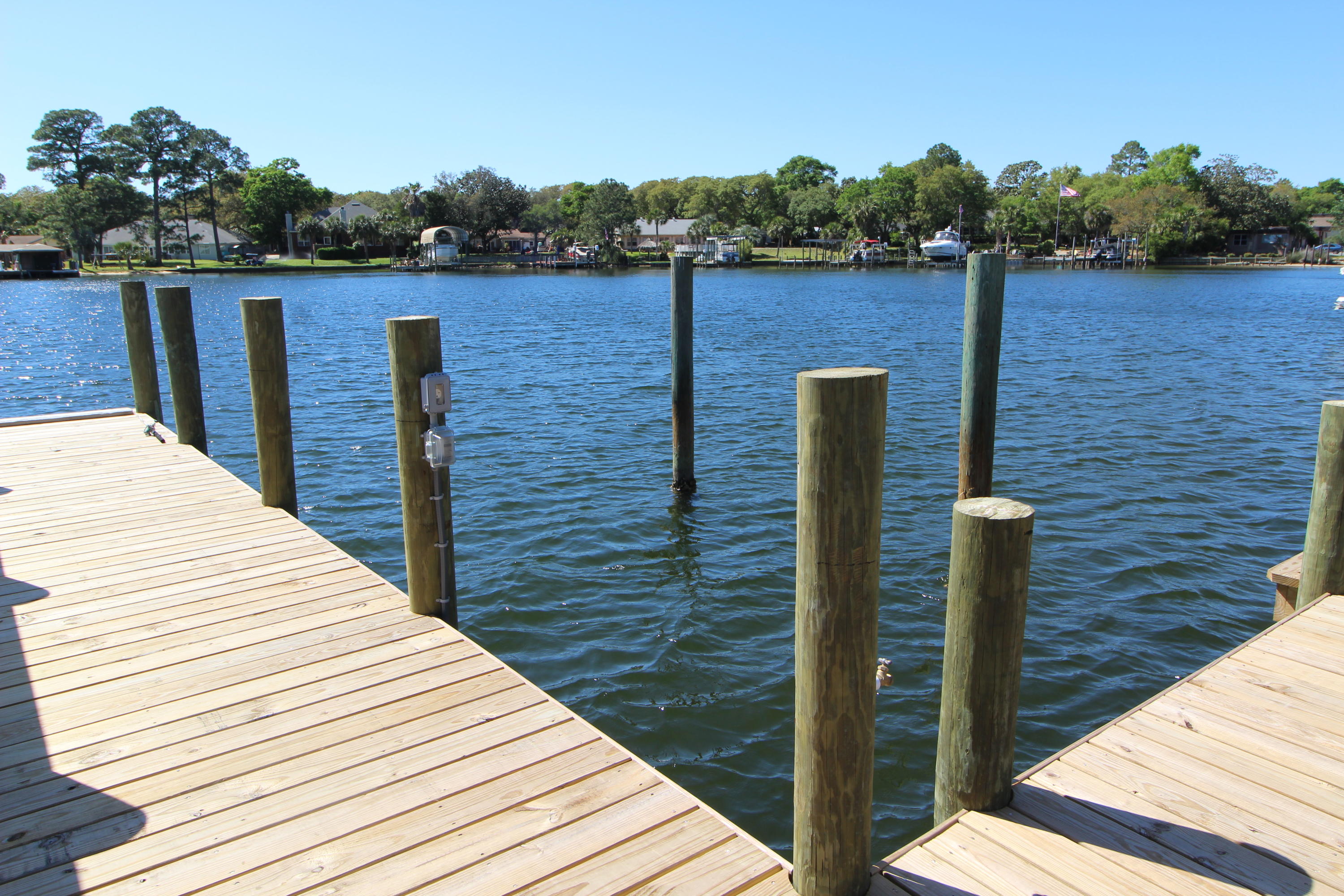 BELLA VISTA - Residential