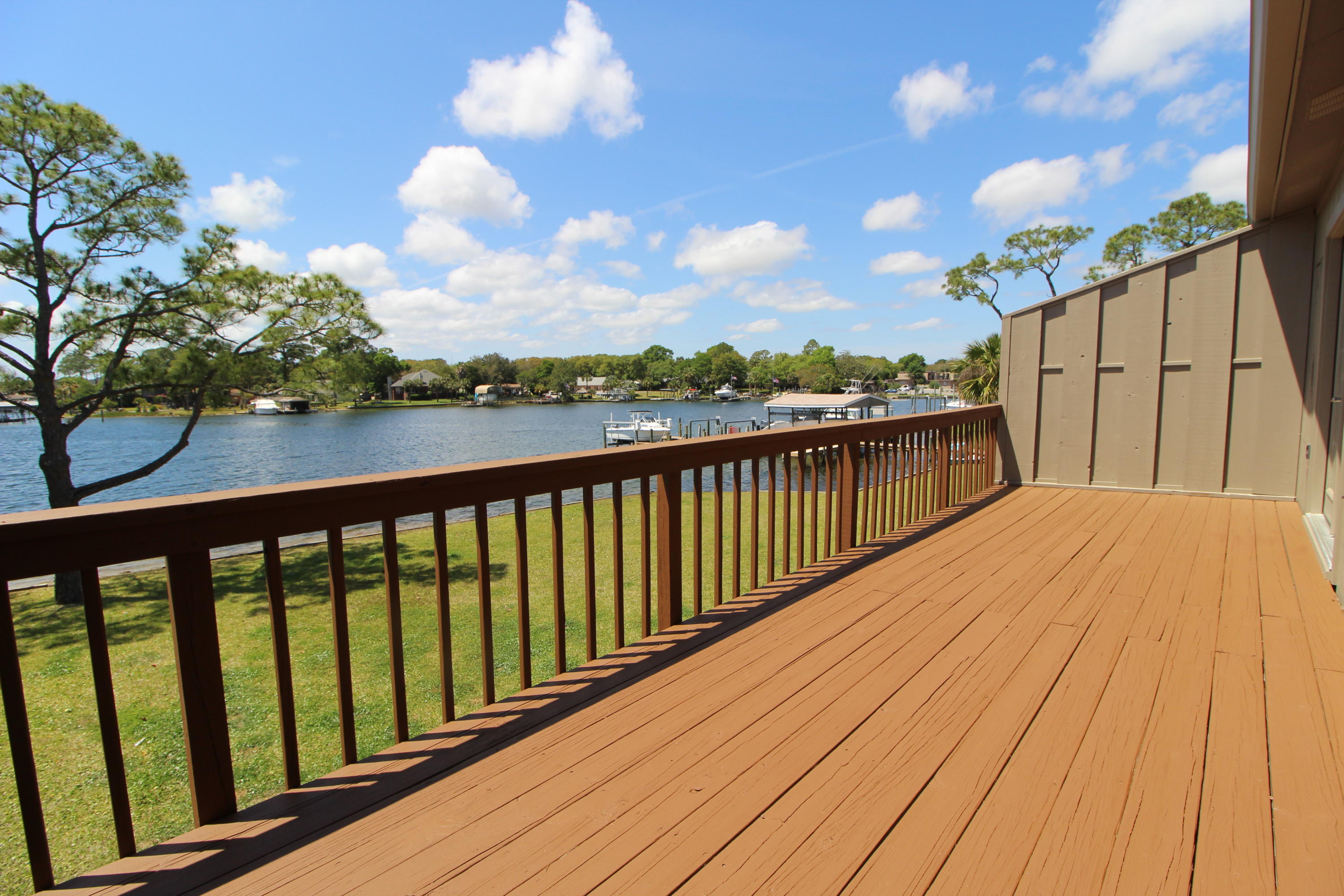 BELLA VISTA - Residential