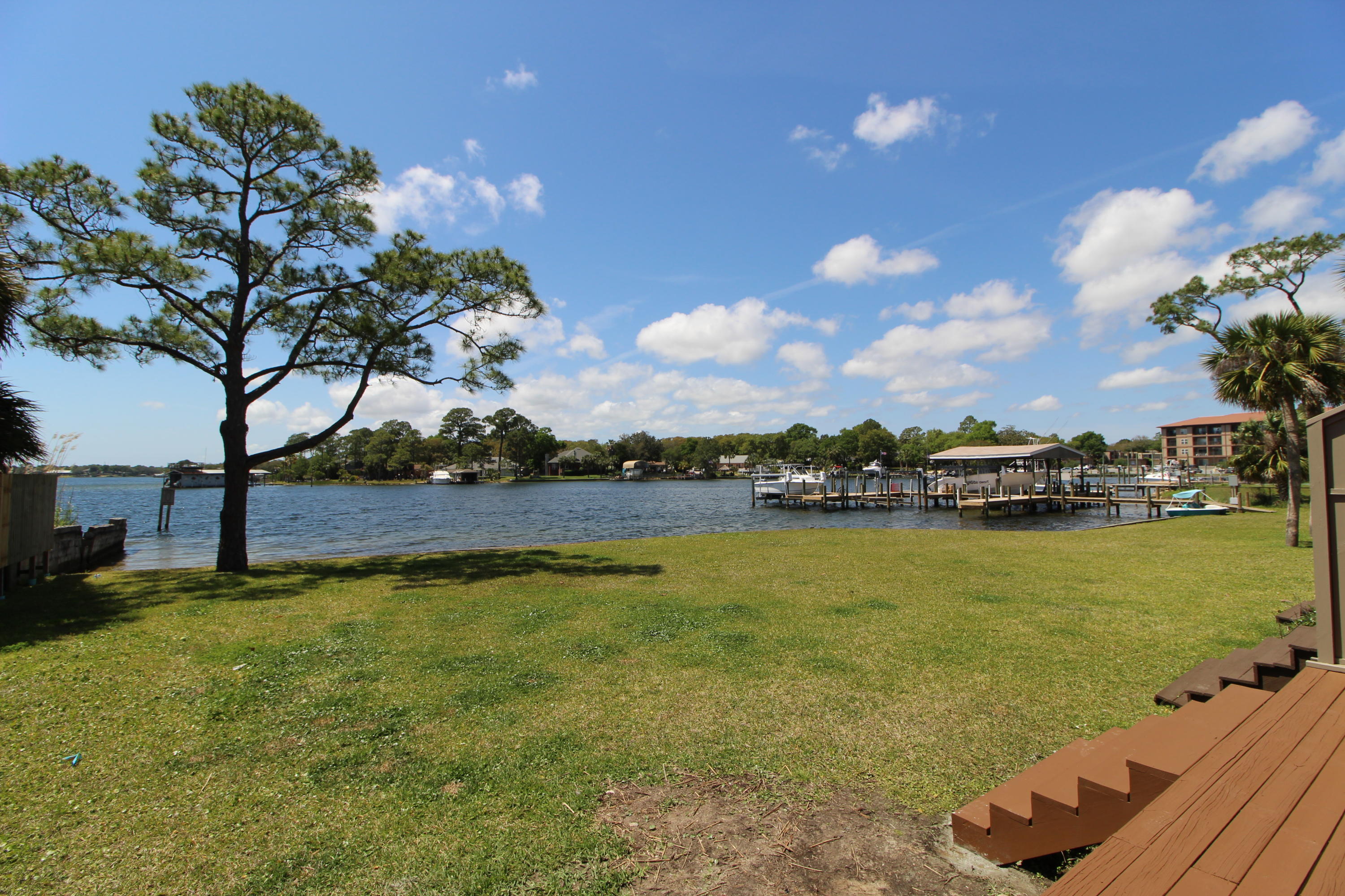 BELLA VISTA - Residential