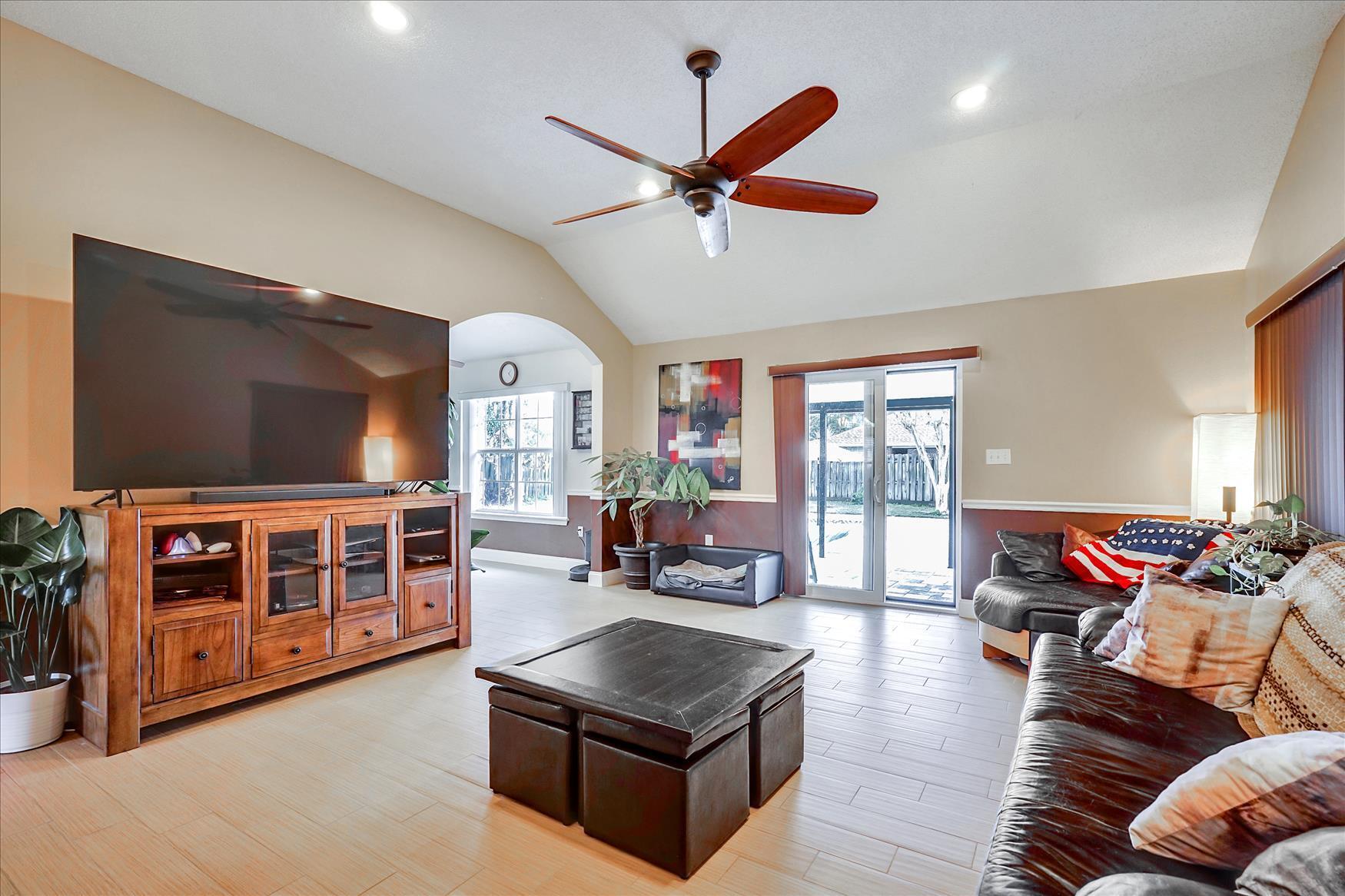 OVERBROOK 2ND ADDN - Residential