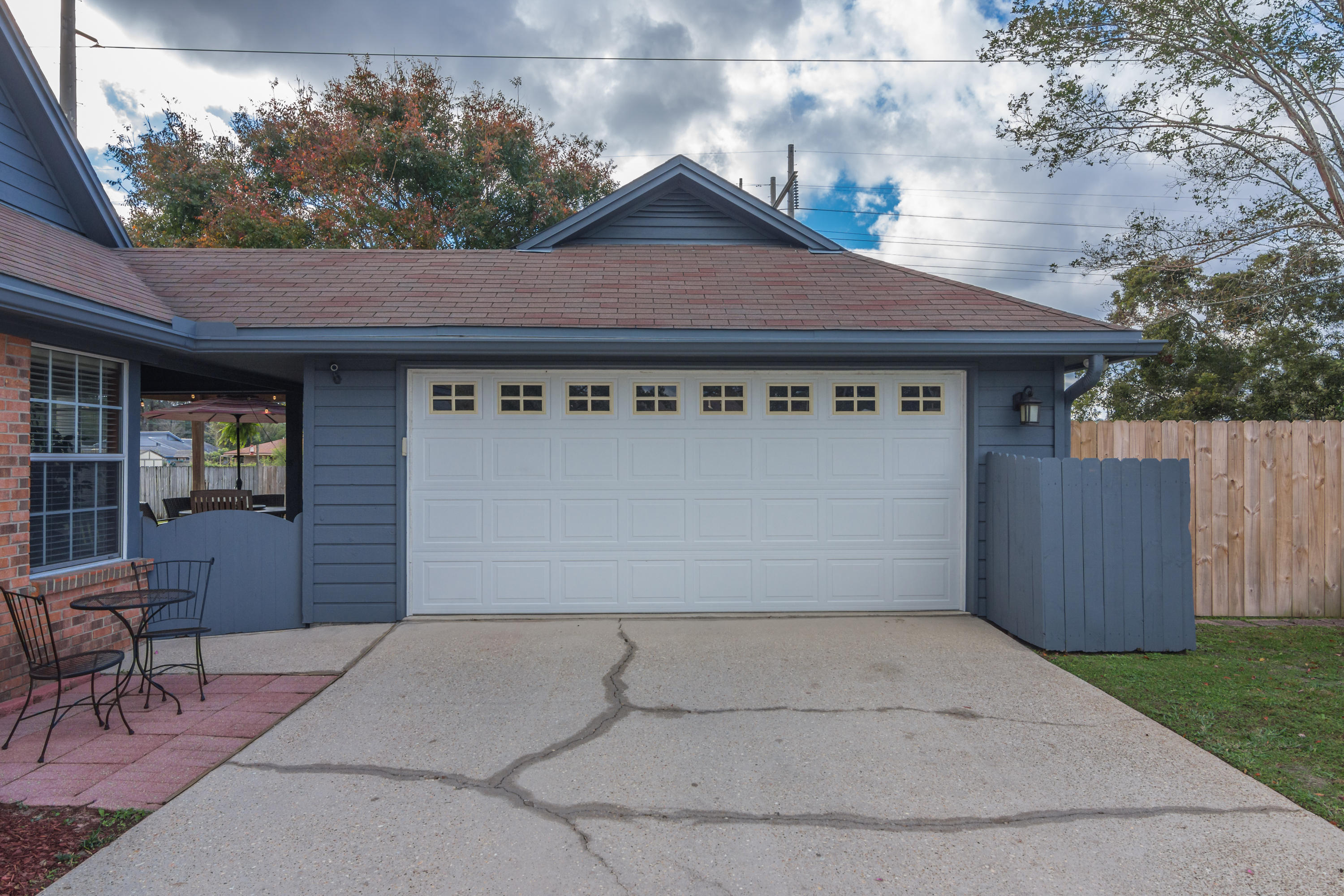 TANGLEWOOD S/D 2ND ADDN - Residential
