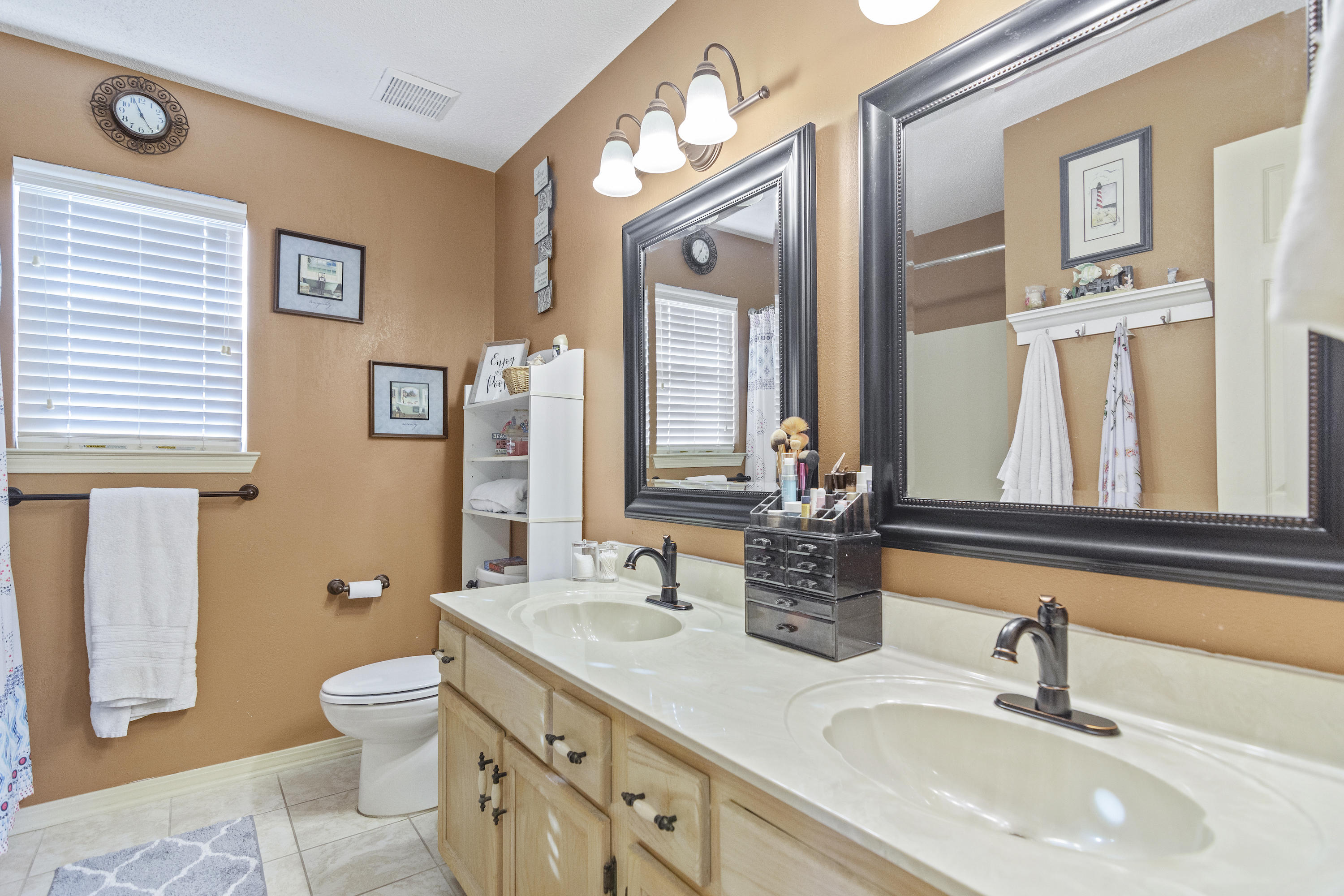 TANGLEWOOD S/D 2ND ADDN - Residential