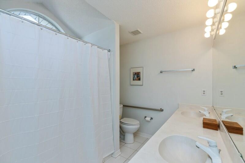 PARKWOOD PLACE AT BLUEWATER BAY - Residential