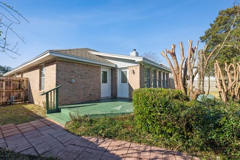 PARKWOOD PLACE AT BLUEWATER BAY - Residential