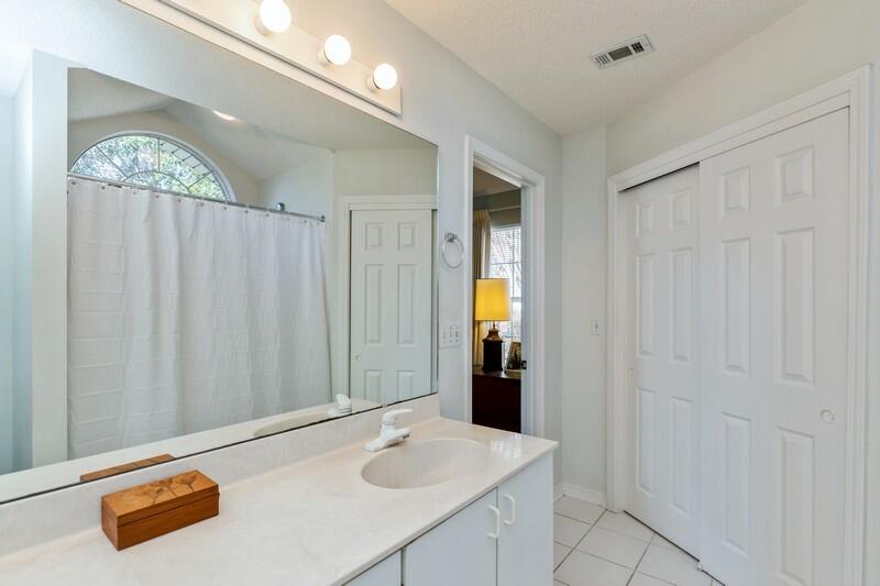 PARKWOOD PLACE AT BLUEWATER BAY - Residential