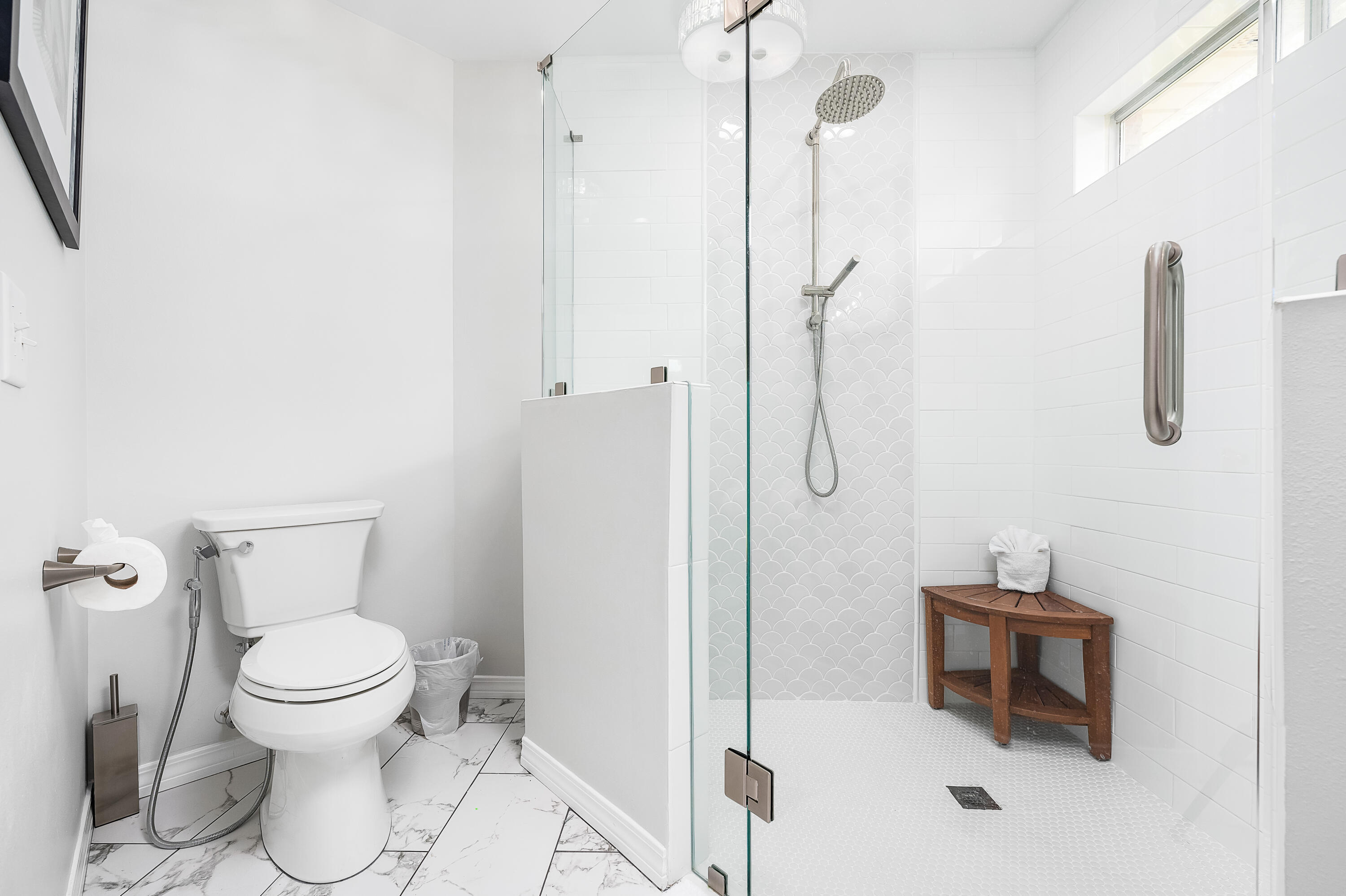 AVALON BEACH ESTATES - Residential