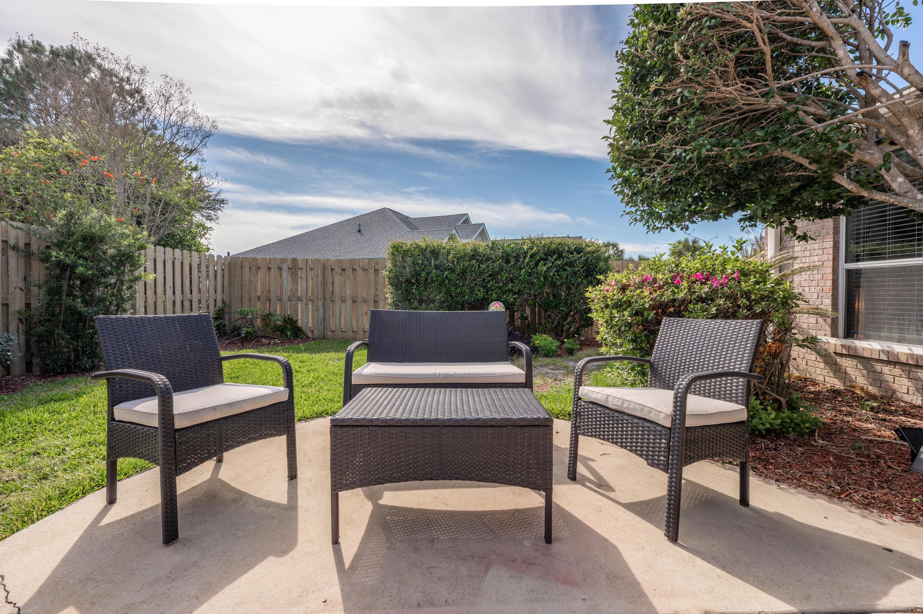 AVALON BEACH ESTATES - Residential