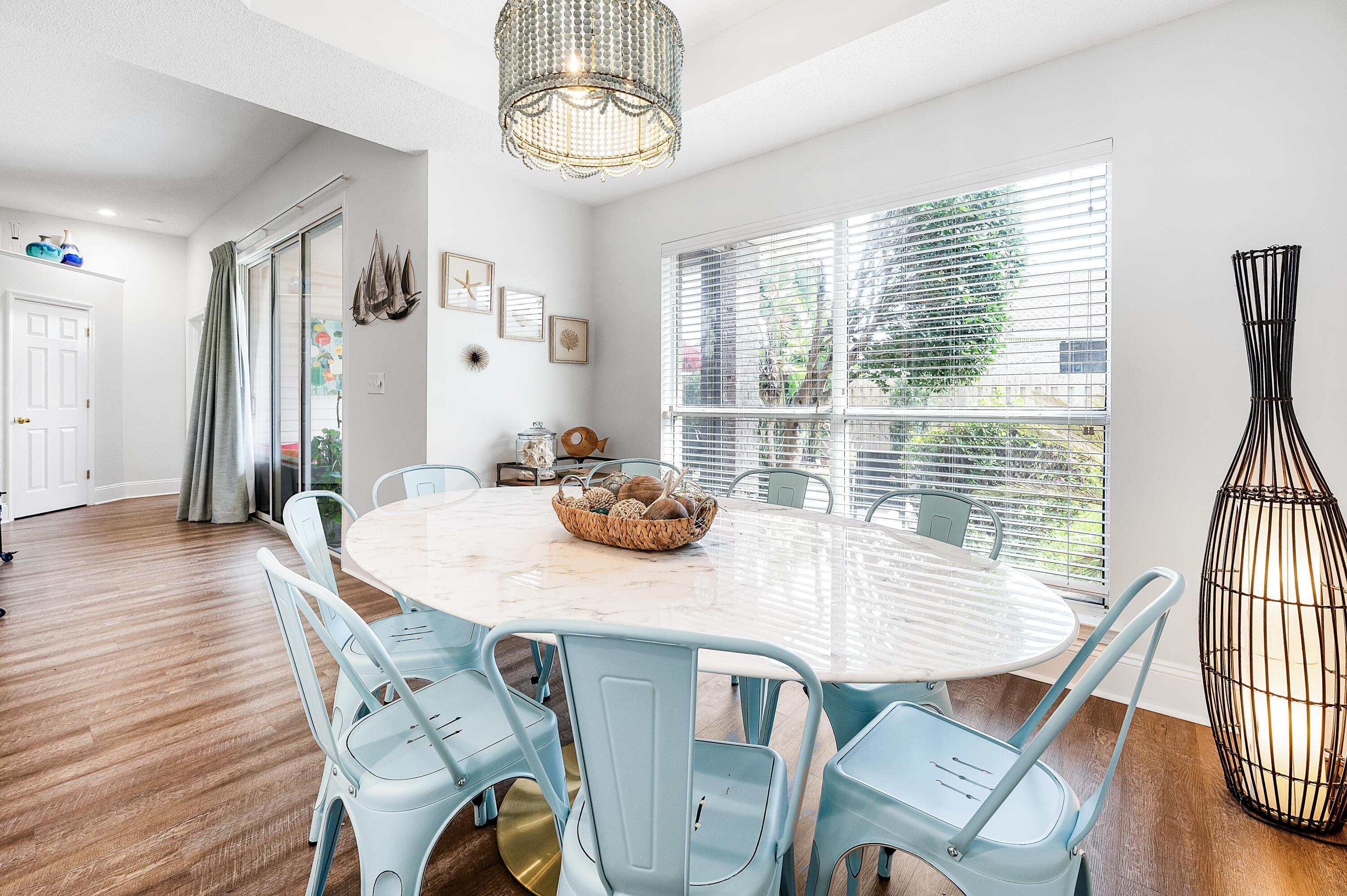 AVALON BEACH ESTATES - Residential