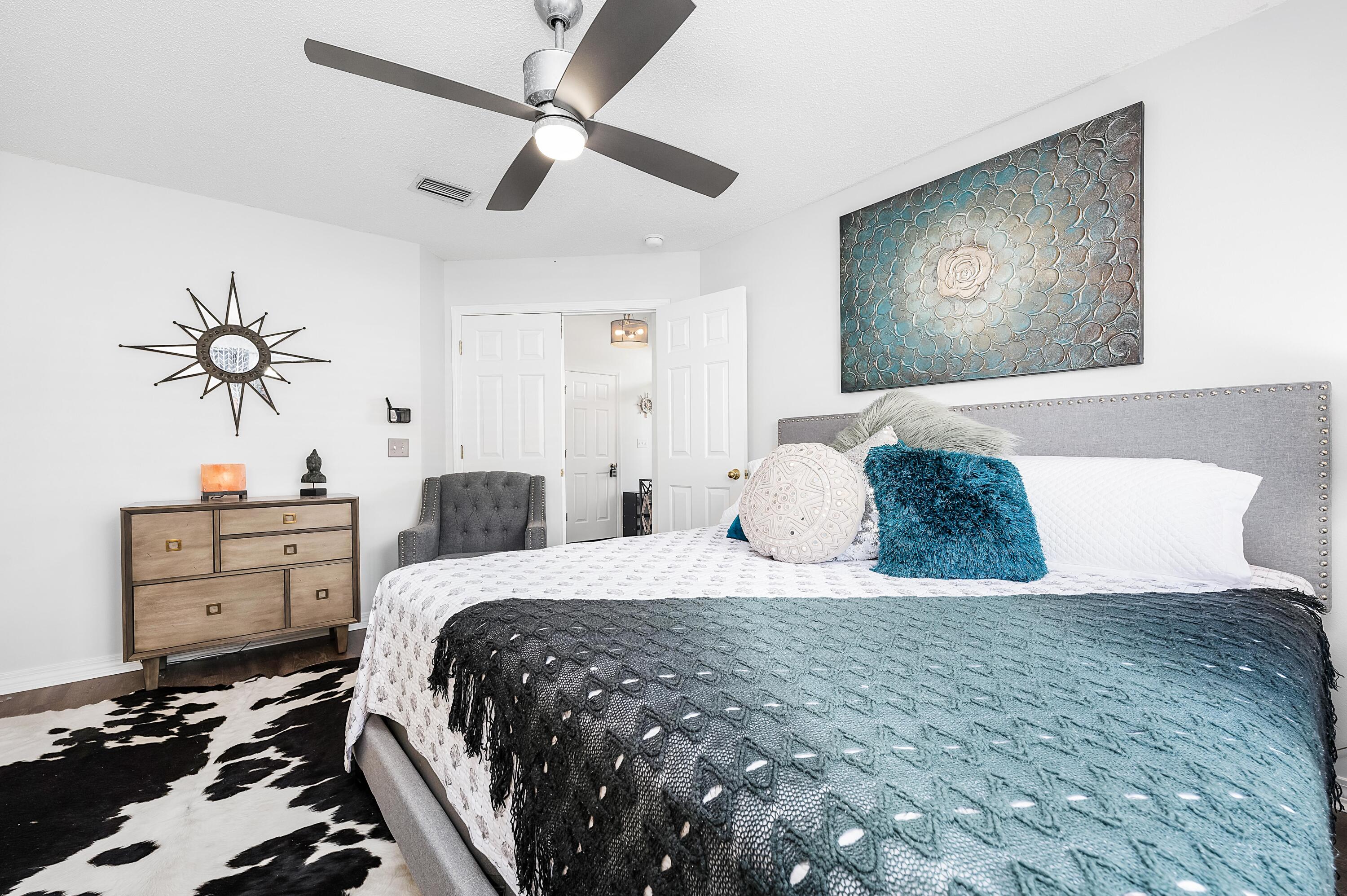 AVALON BEACH ESTATES - Residential