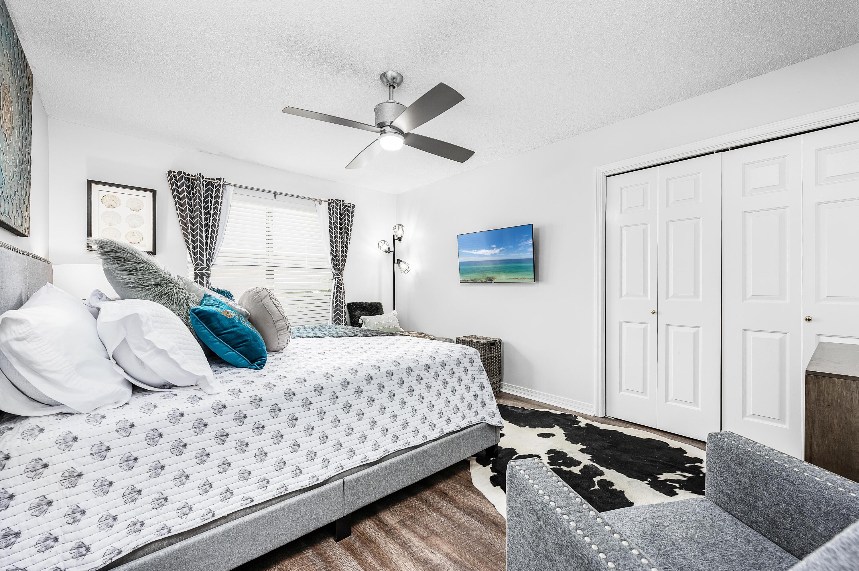 AVALON BEACH ESTATES - Residential