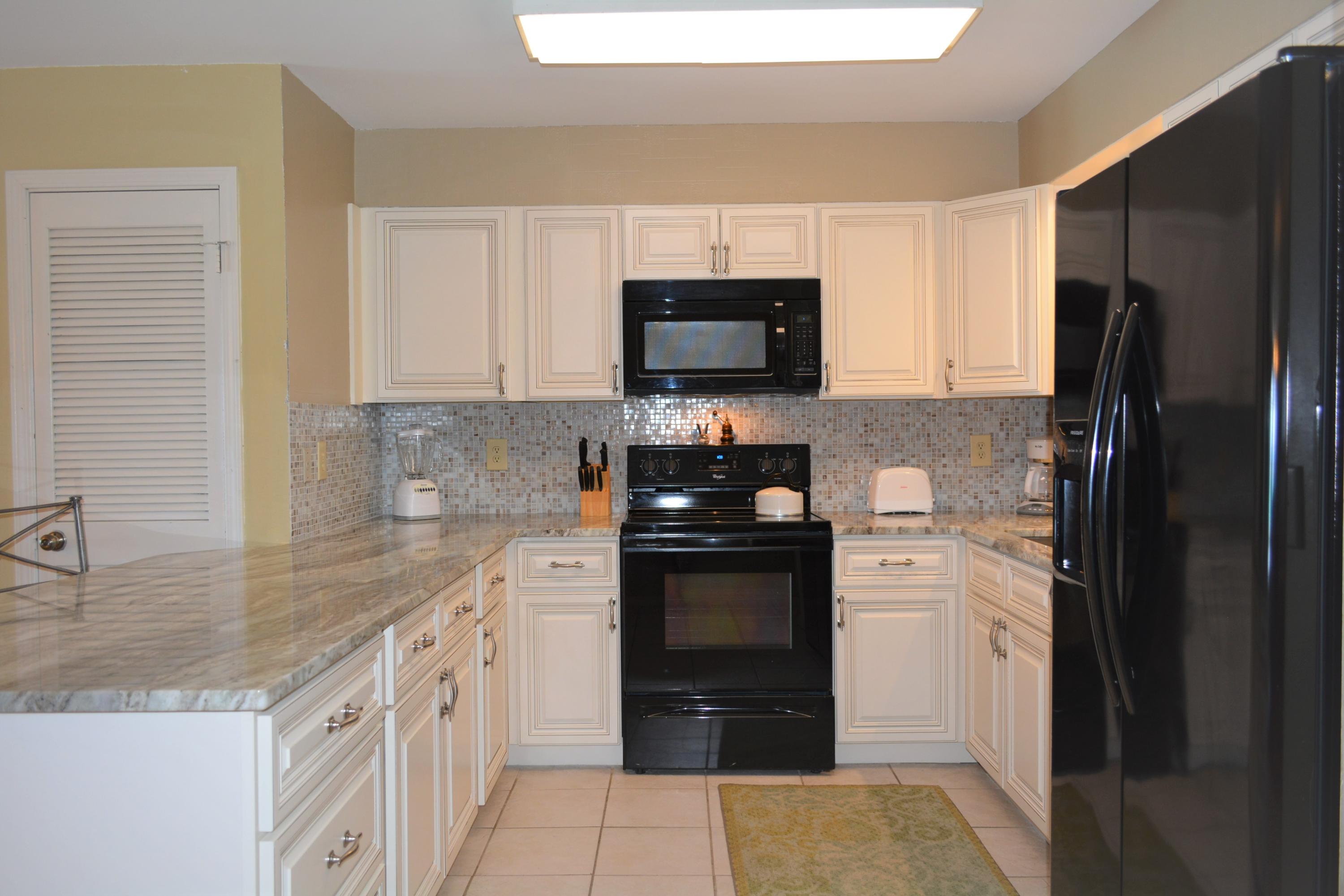 SEAGROVE BCH DUNE VILLAS PH 1 - Residential
