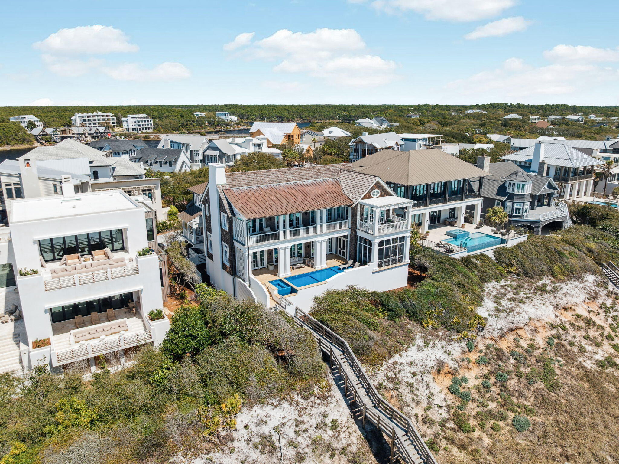 CAMP CREEK POINT - Residential