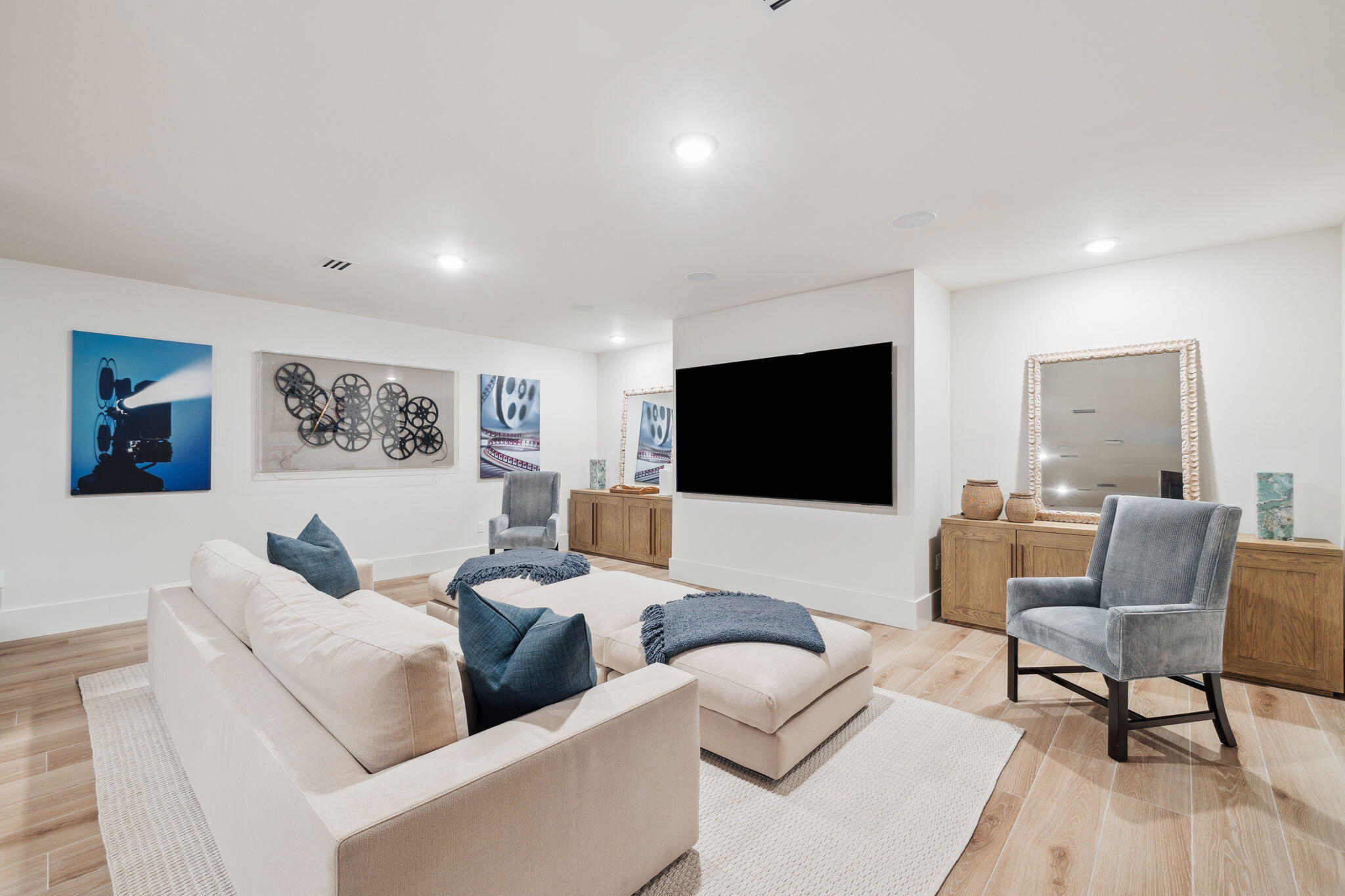 CAMP CREEK POINT - Residential