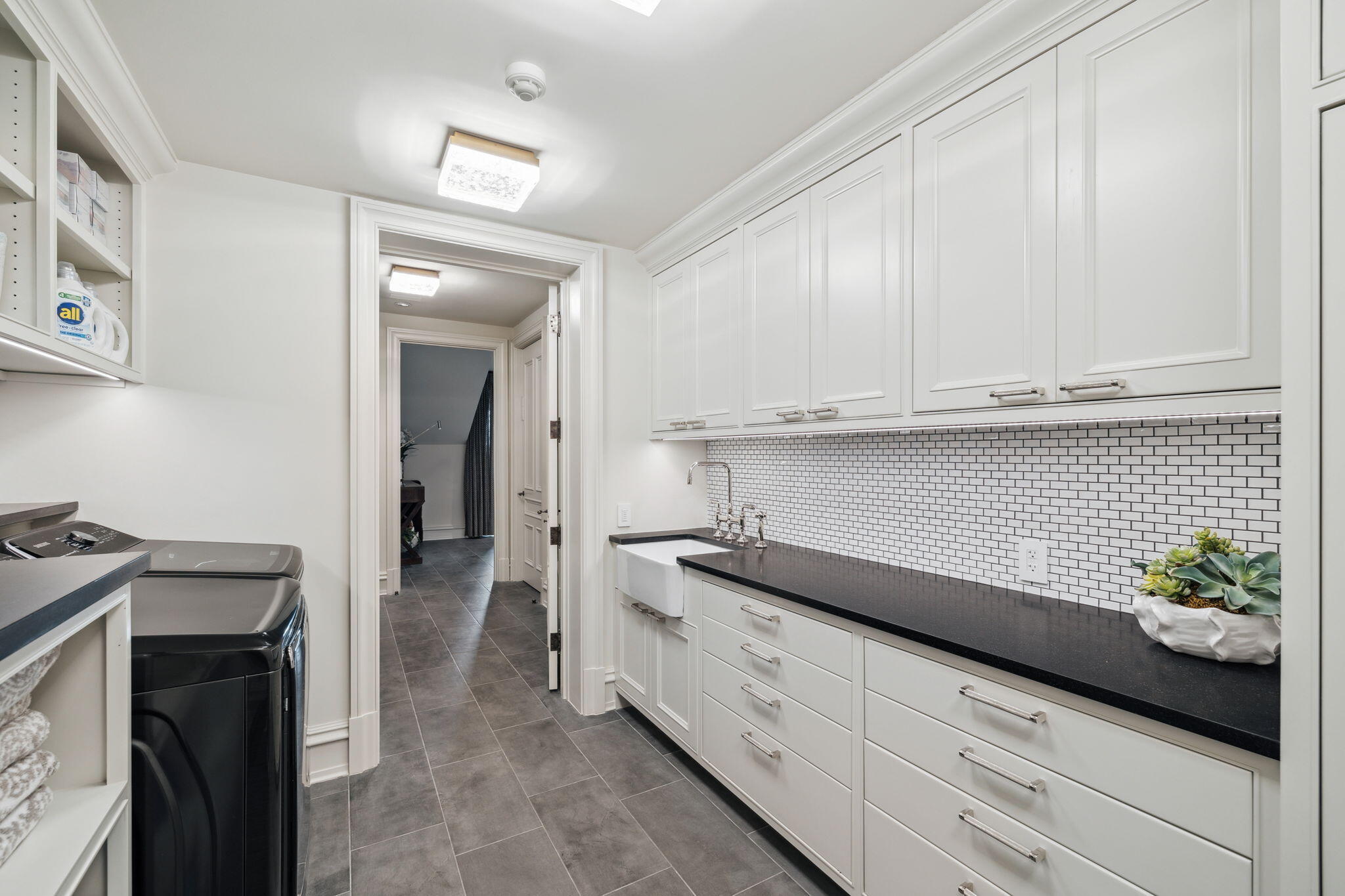 CAMP CREEK POINT - Residential