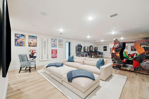 listing image 101