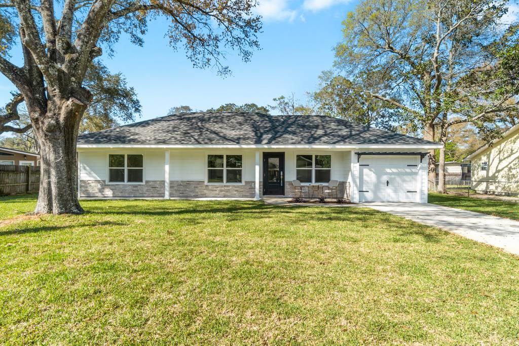 GARNIERS ADDS 1-7 - Residential